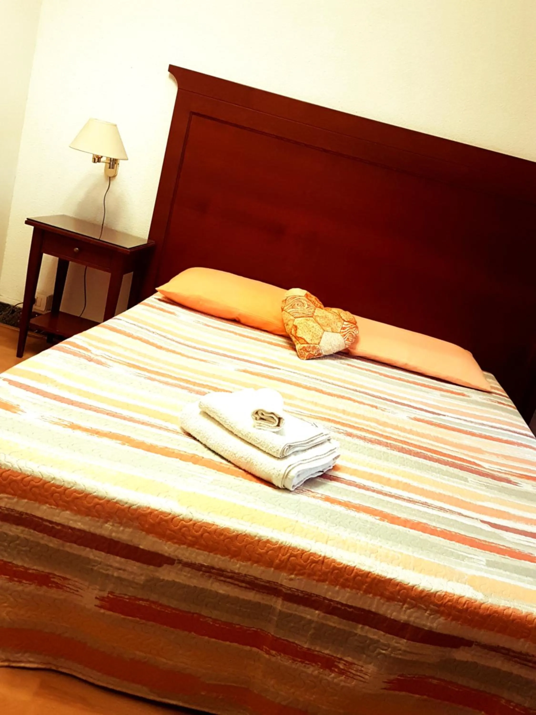 Bed in Bed & Breakfast Macallè