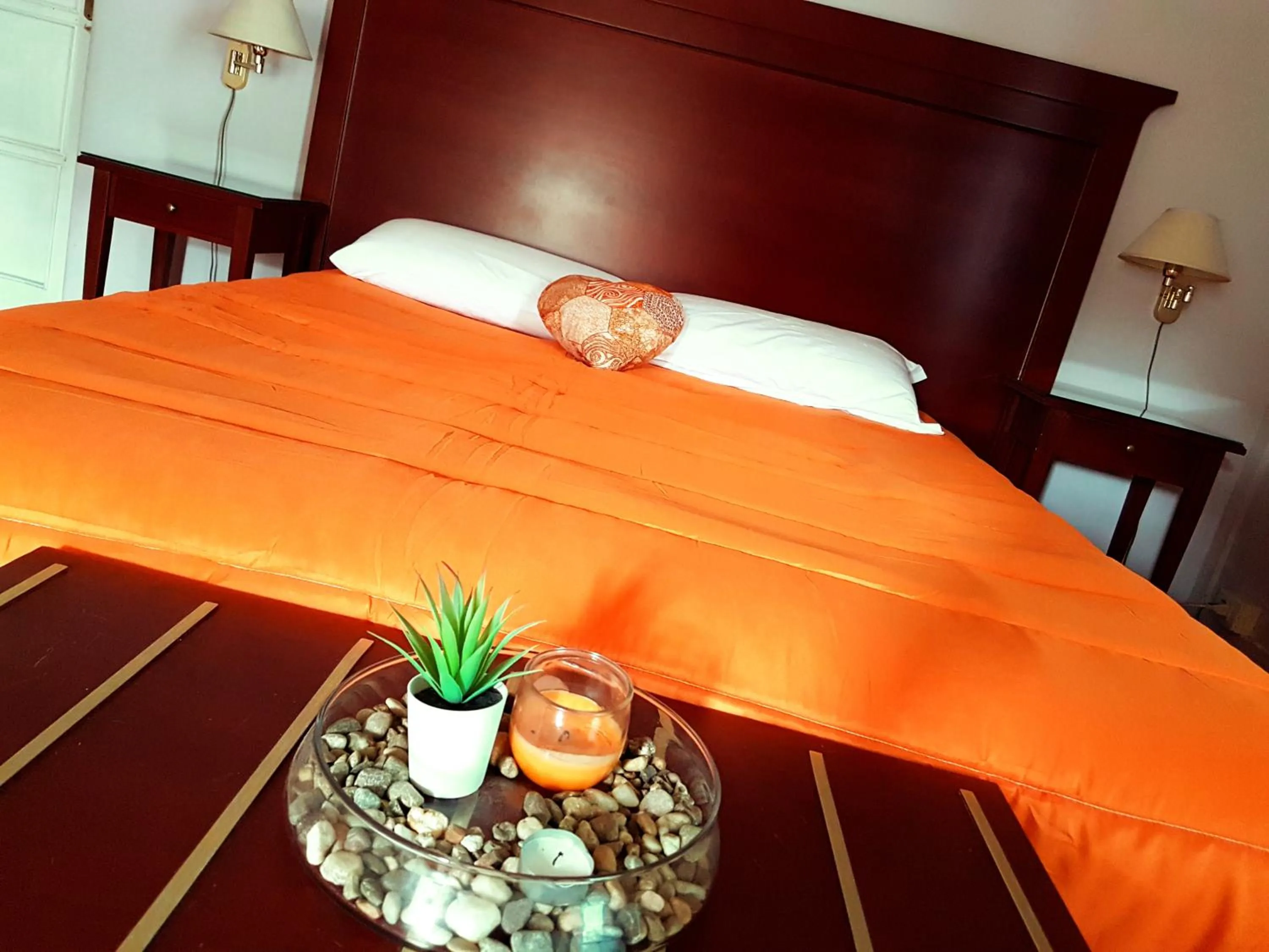 Bed in Bed & Breakfast Macallè