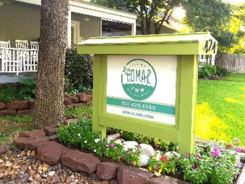 Property building in Comal Inn