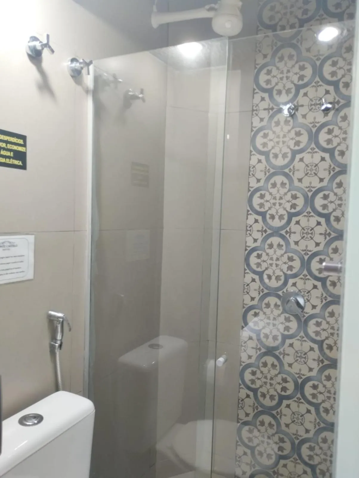 Toilet in Hotel Monte Castelo