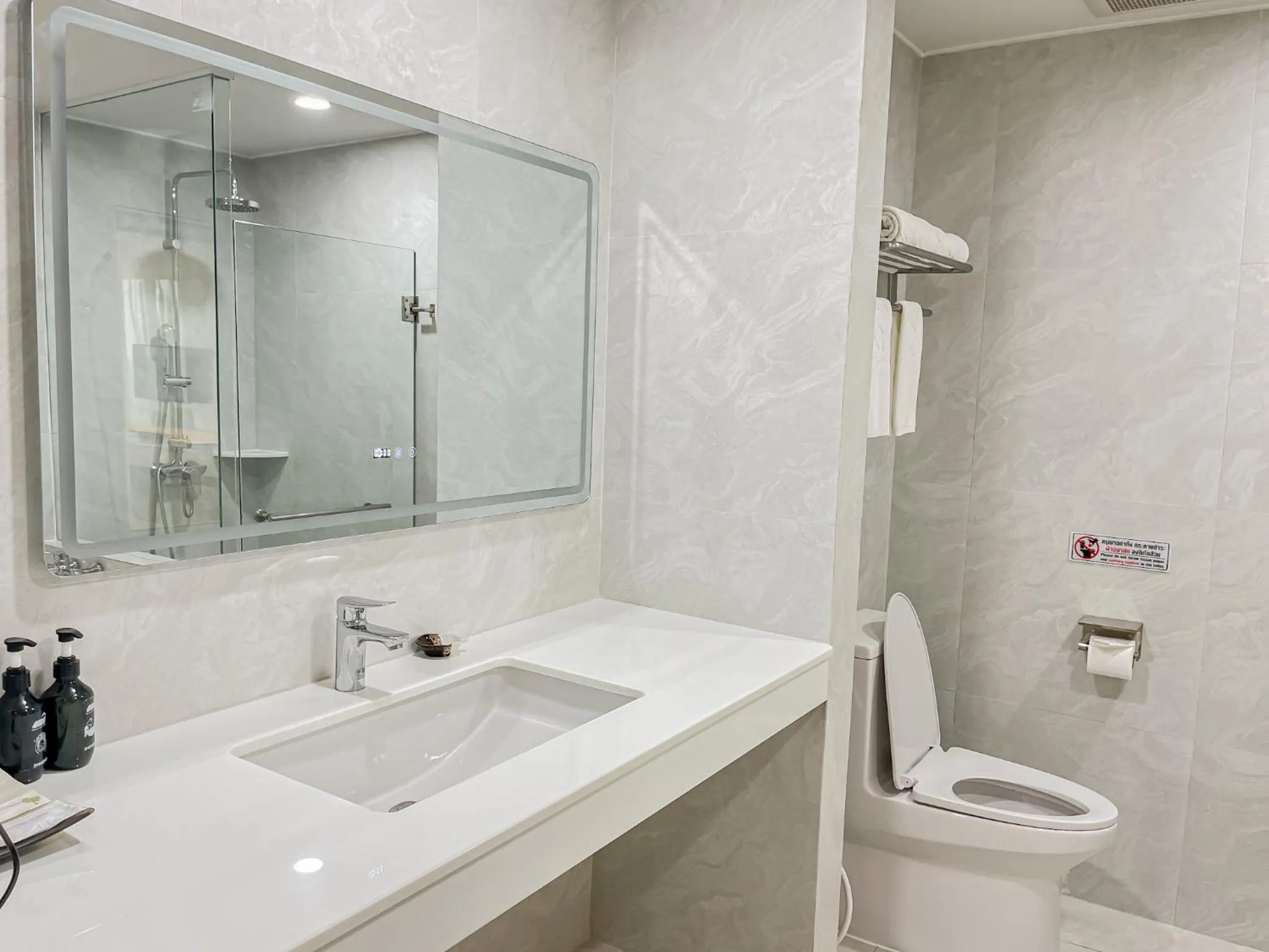 Uniland Golf & Resort