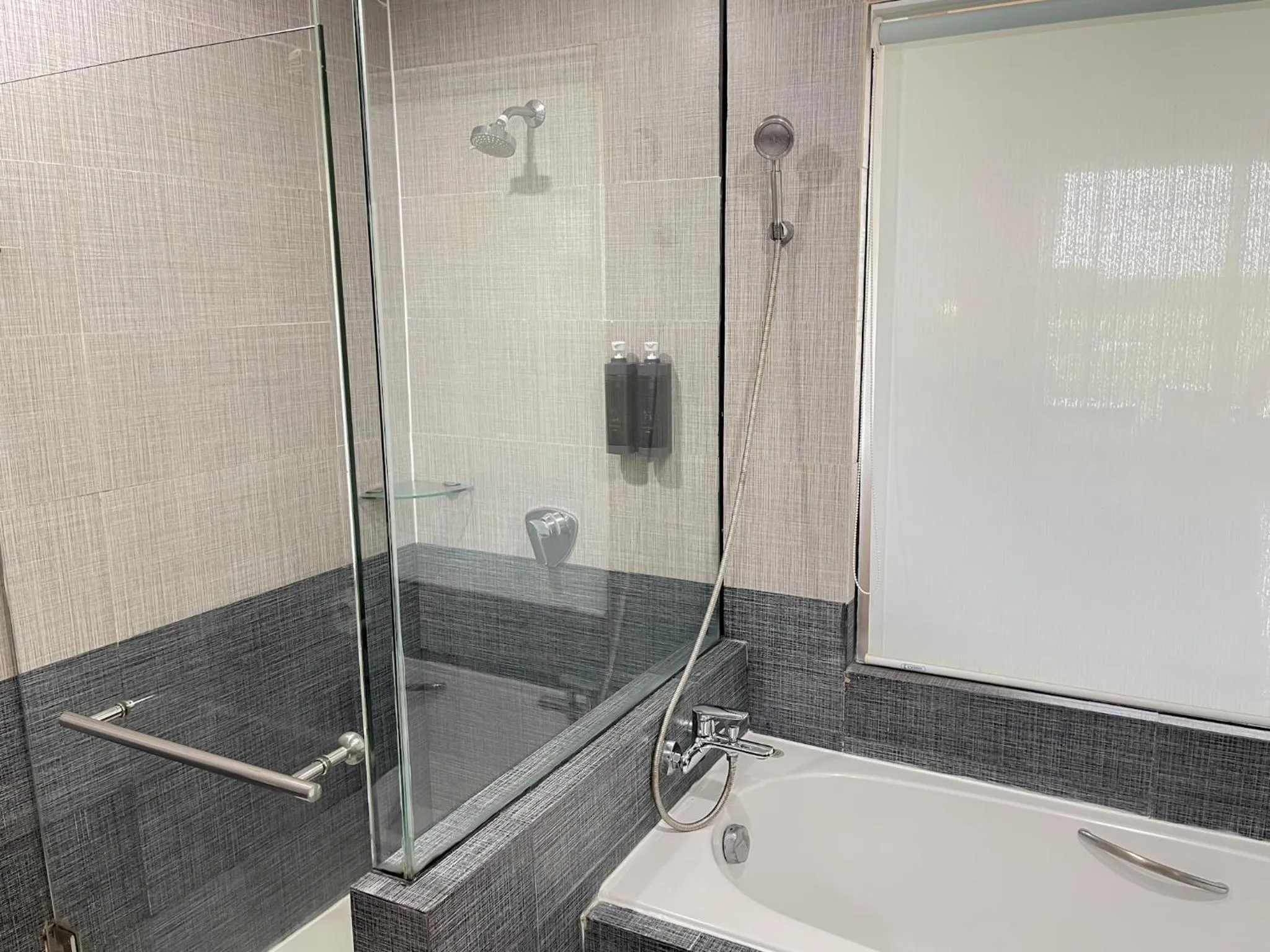 Uniland Golf & Resort