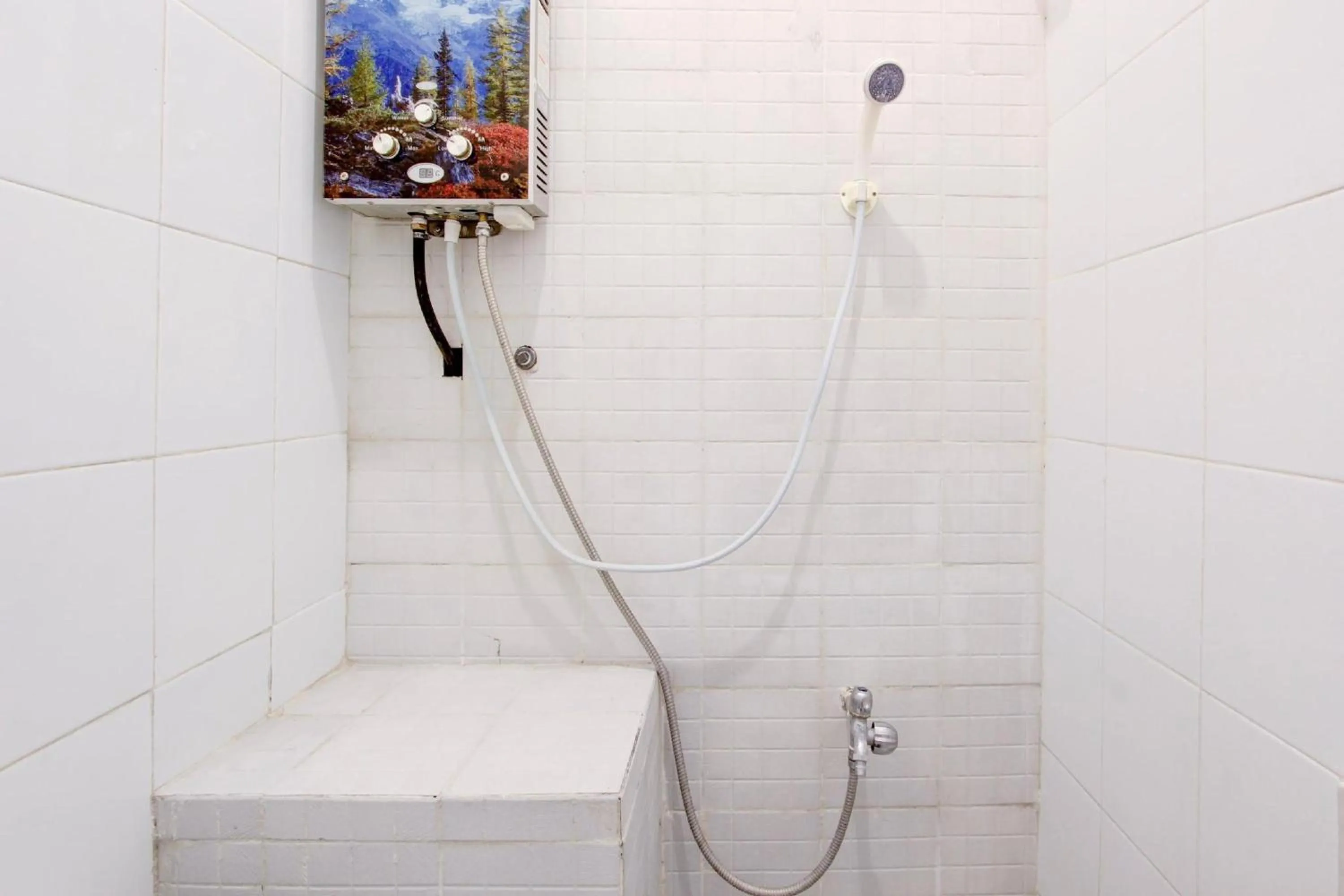 Bathroom in Hotel O Wisma Arya 2