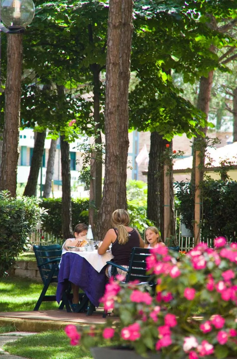 Food in Grand Hotel Esplanada