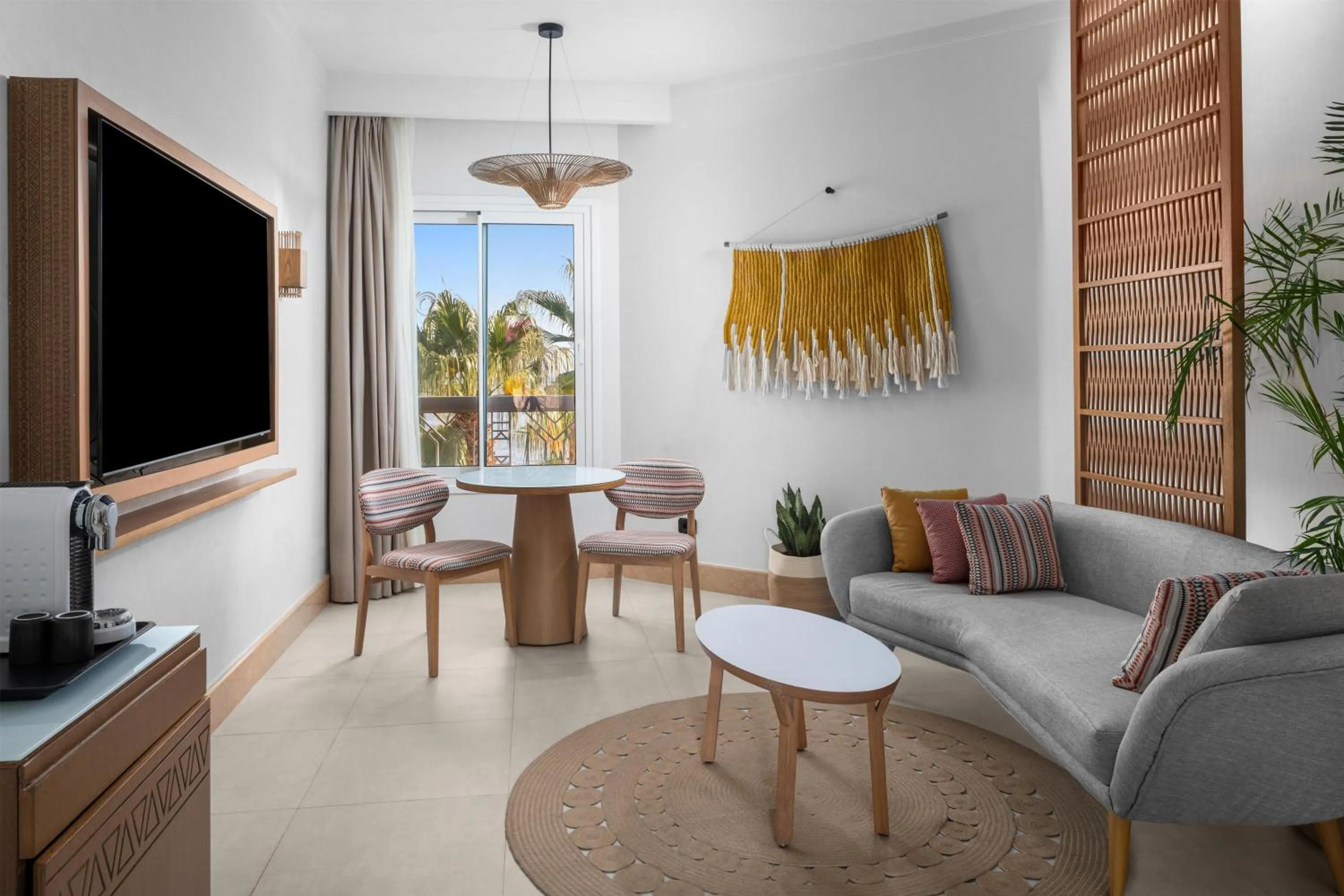 Living room in DoubleTree by Hilton Sharks Bay Resort