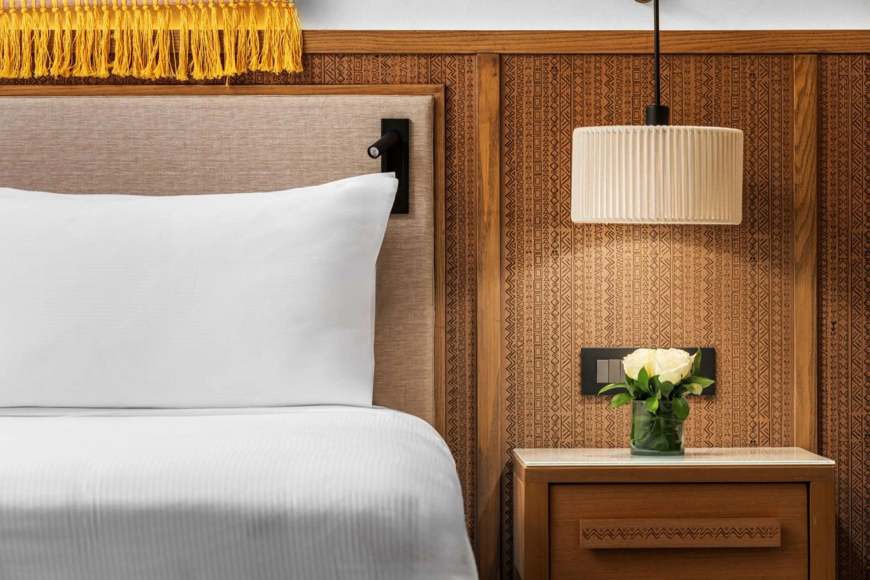 Bed in DoubleTree by Hilton Sharks Bay Resort