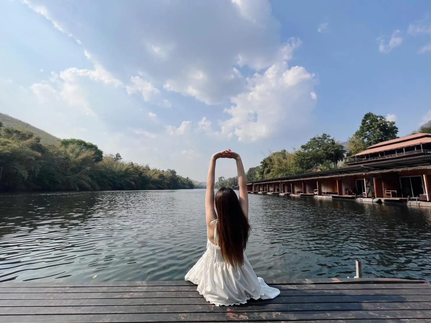 Day in The Hub Erawan Resort