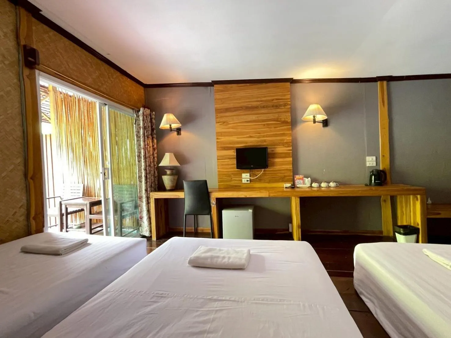 Bedroom, Bed in The Hub Erawan Resort