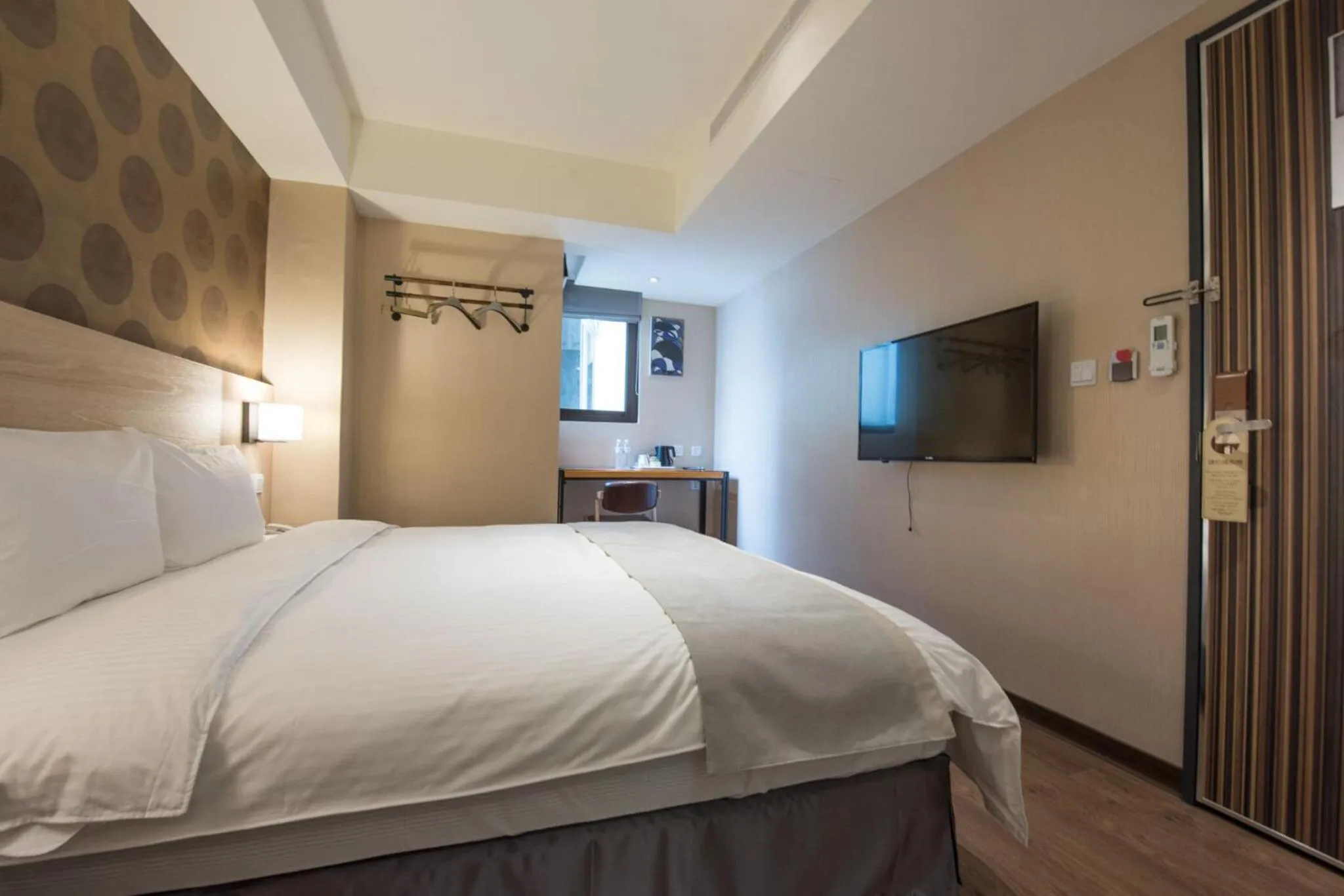 Bed in Lucky Apple Hotel