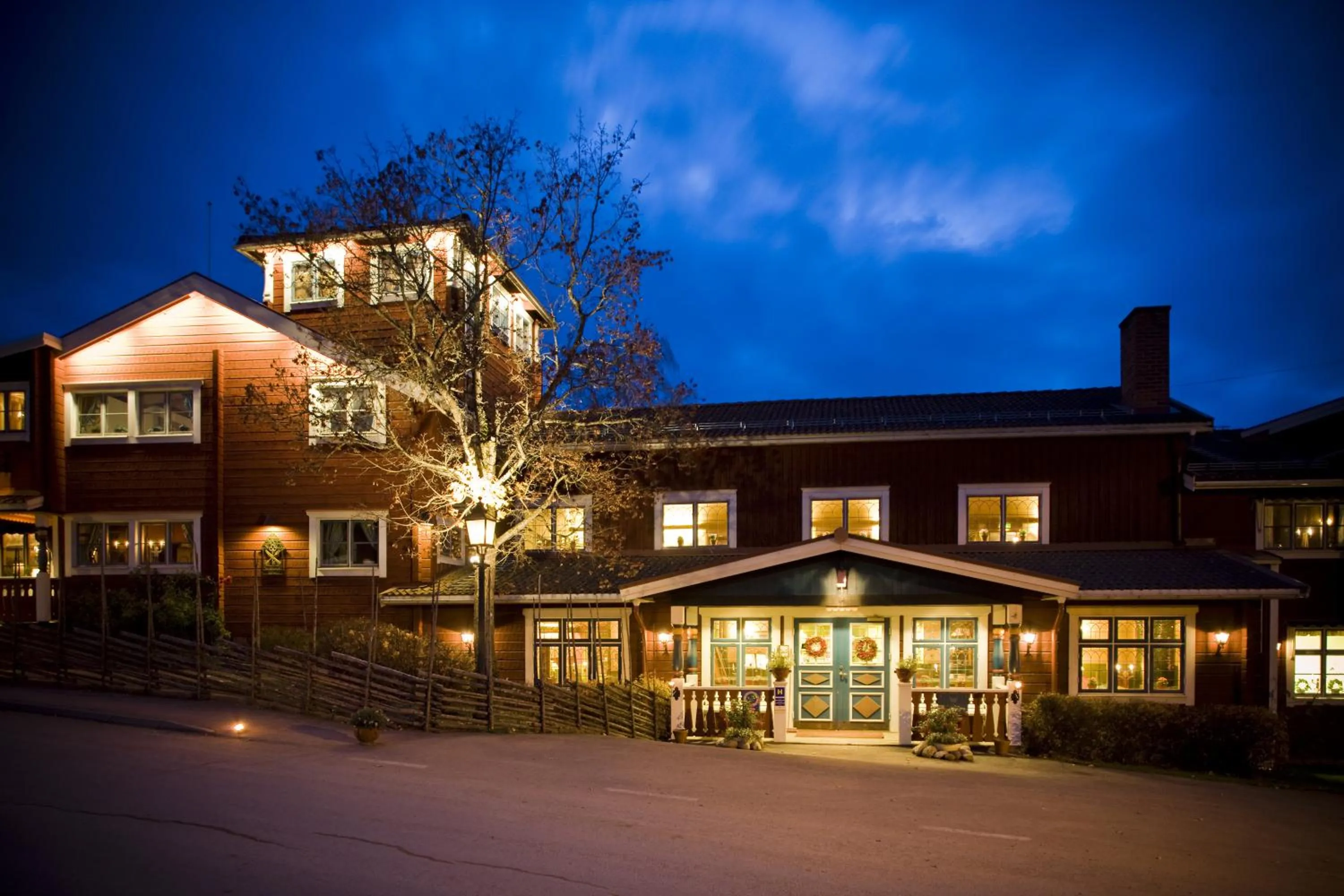 Autumn in Åkerblads Hotell Gästgiveri Spa