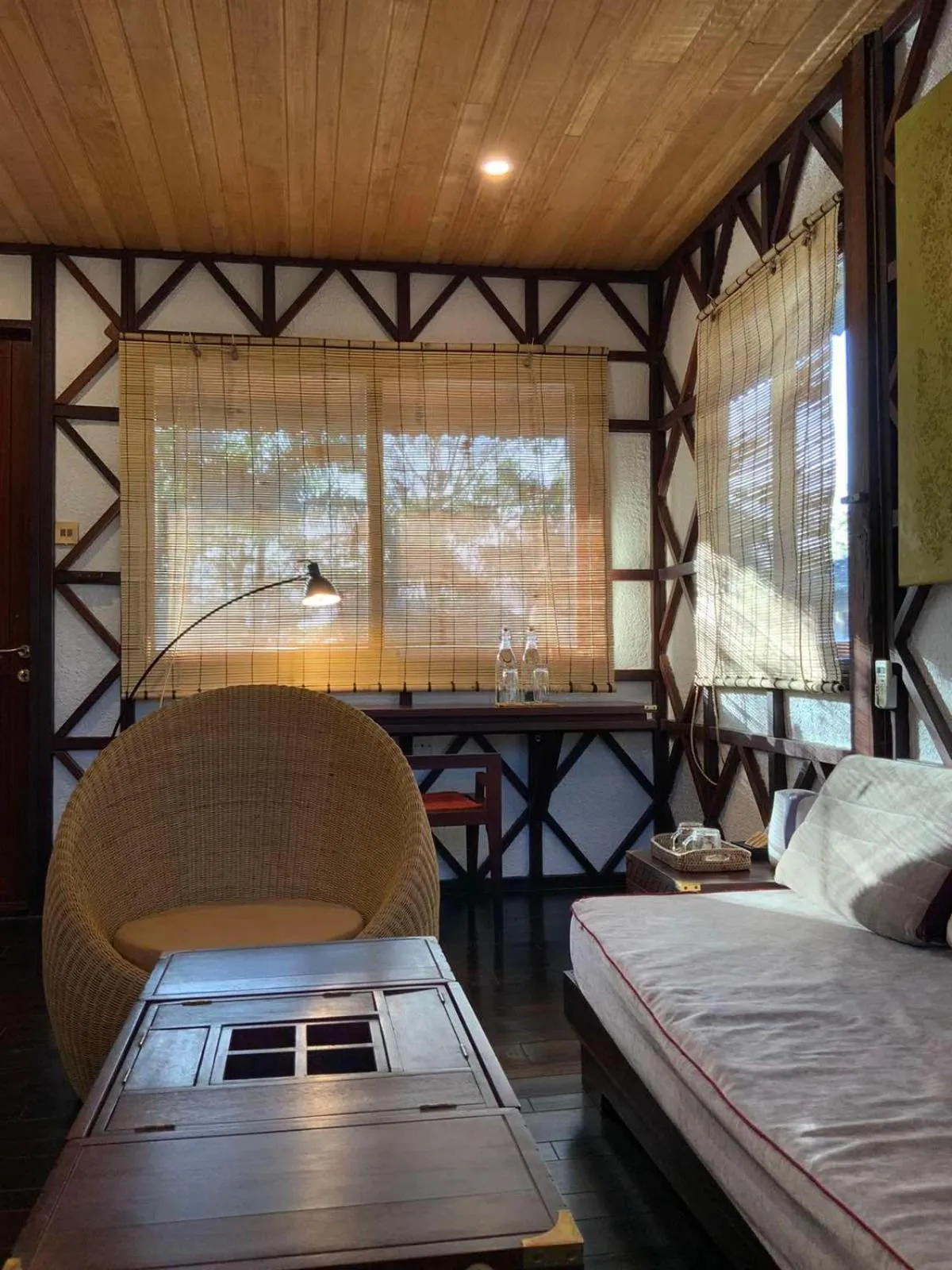 Living room, Bed in ViewPoint Ecolodge