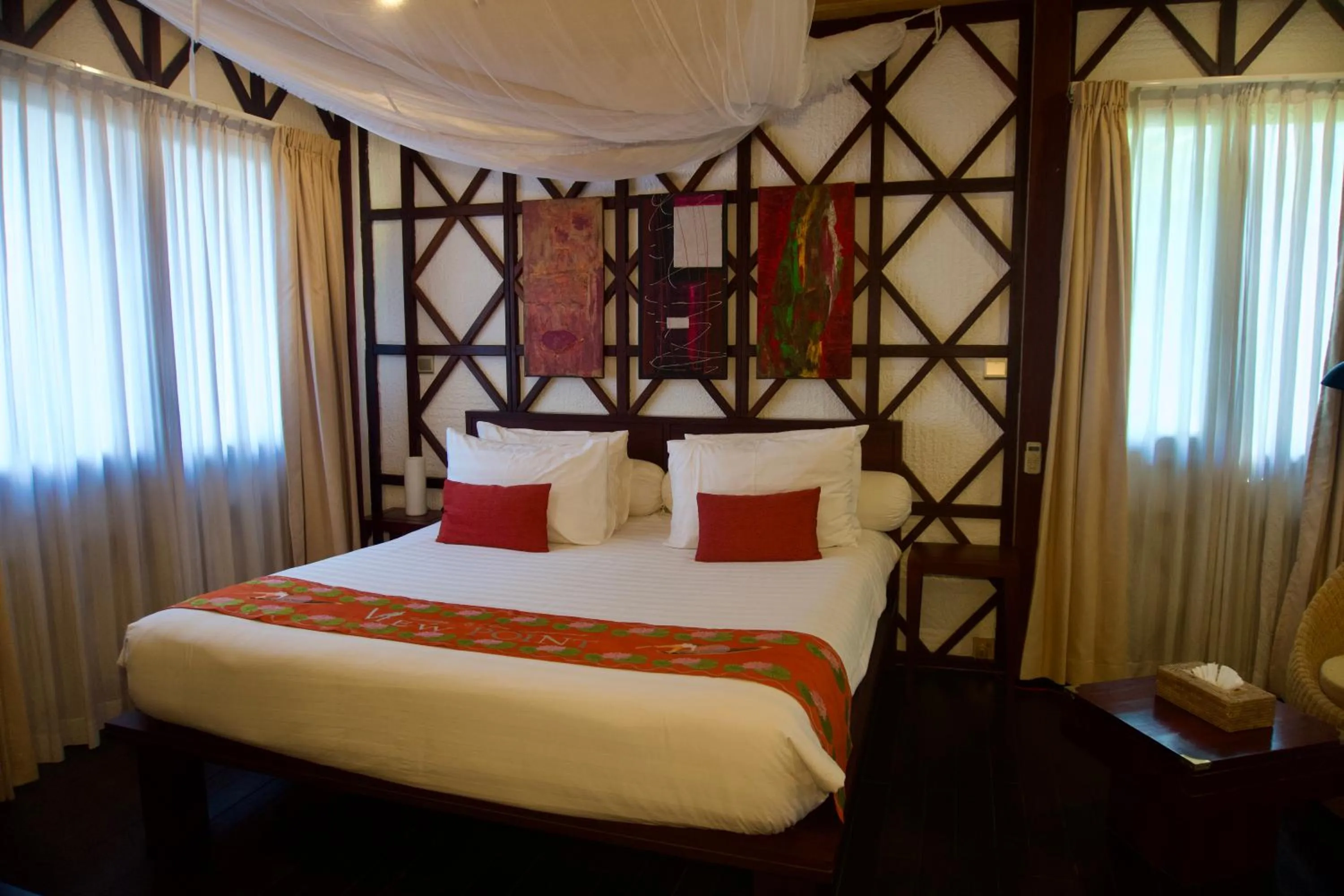 Bedroom, Bed in ViewPoint Ecolodge