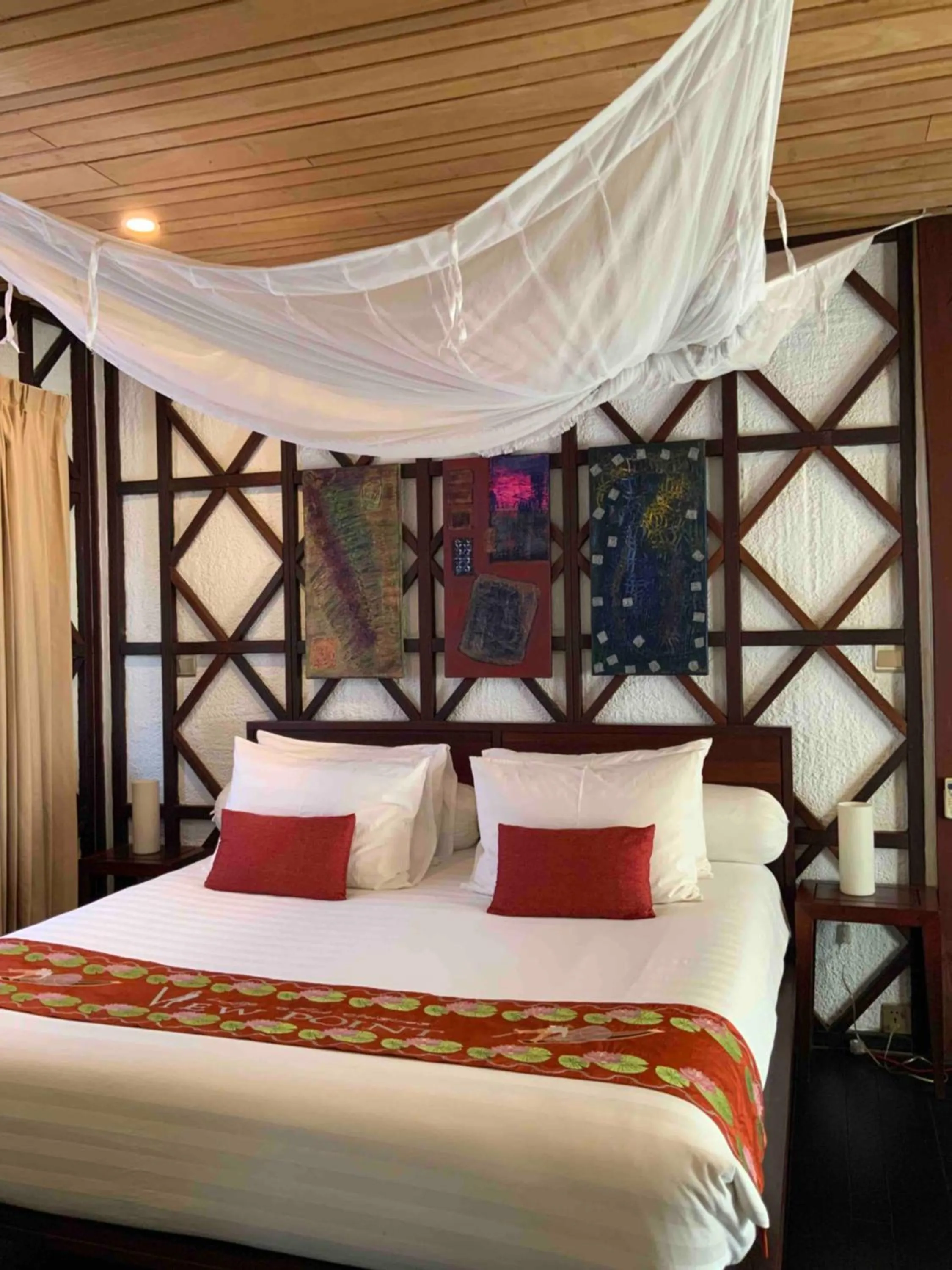 Bedroom, Bed in ViewPoint Ecolodge