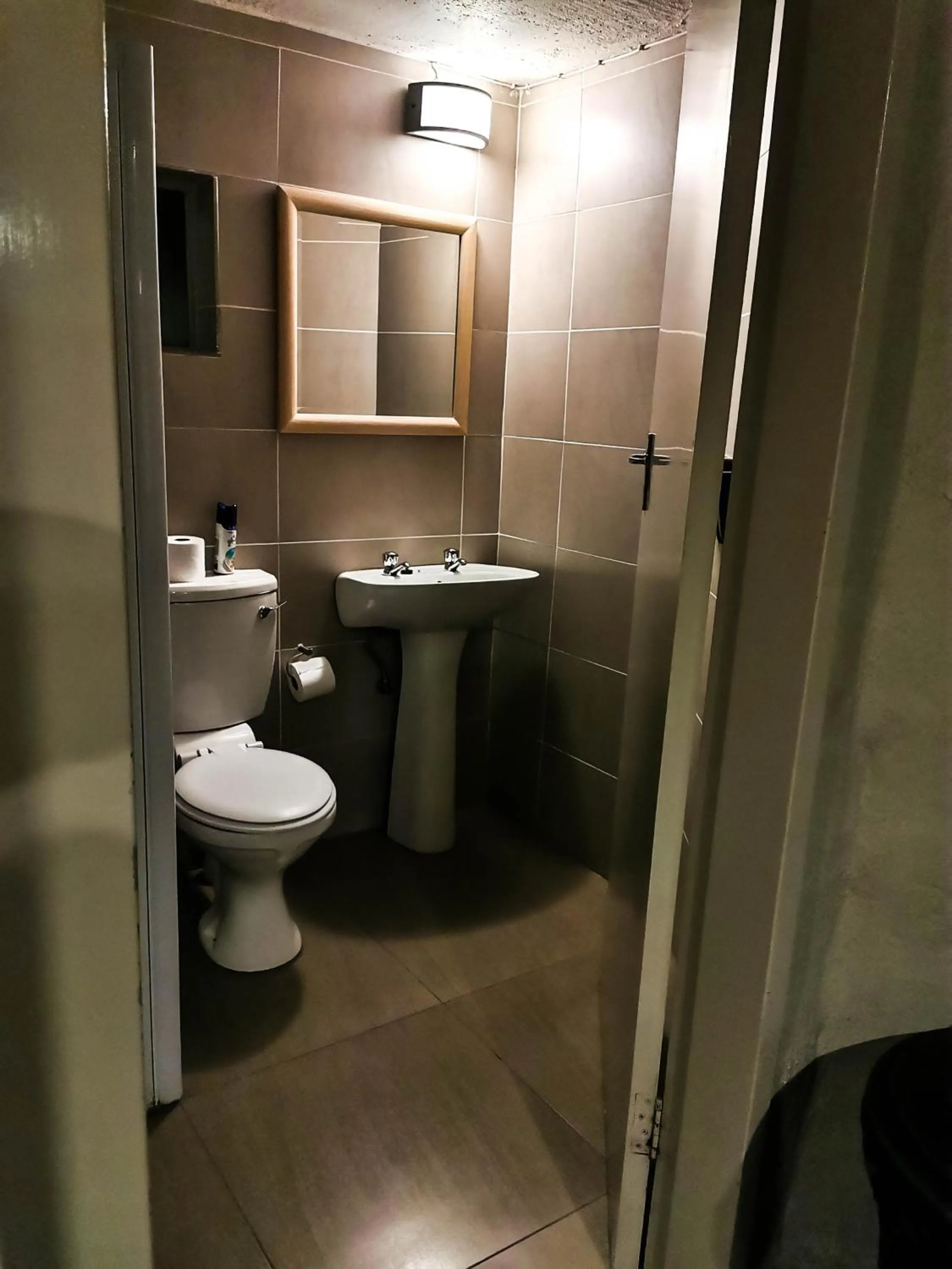 Toilet in Umuzi Lodge