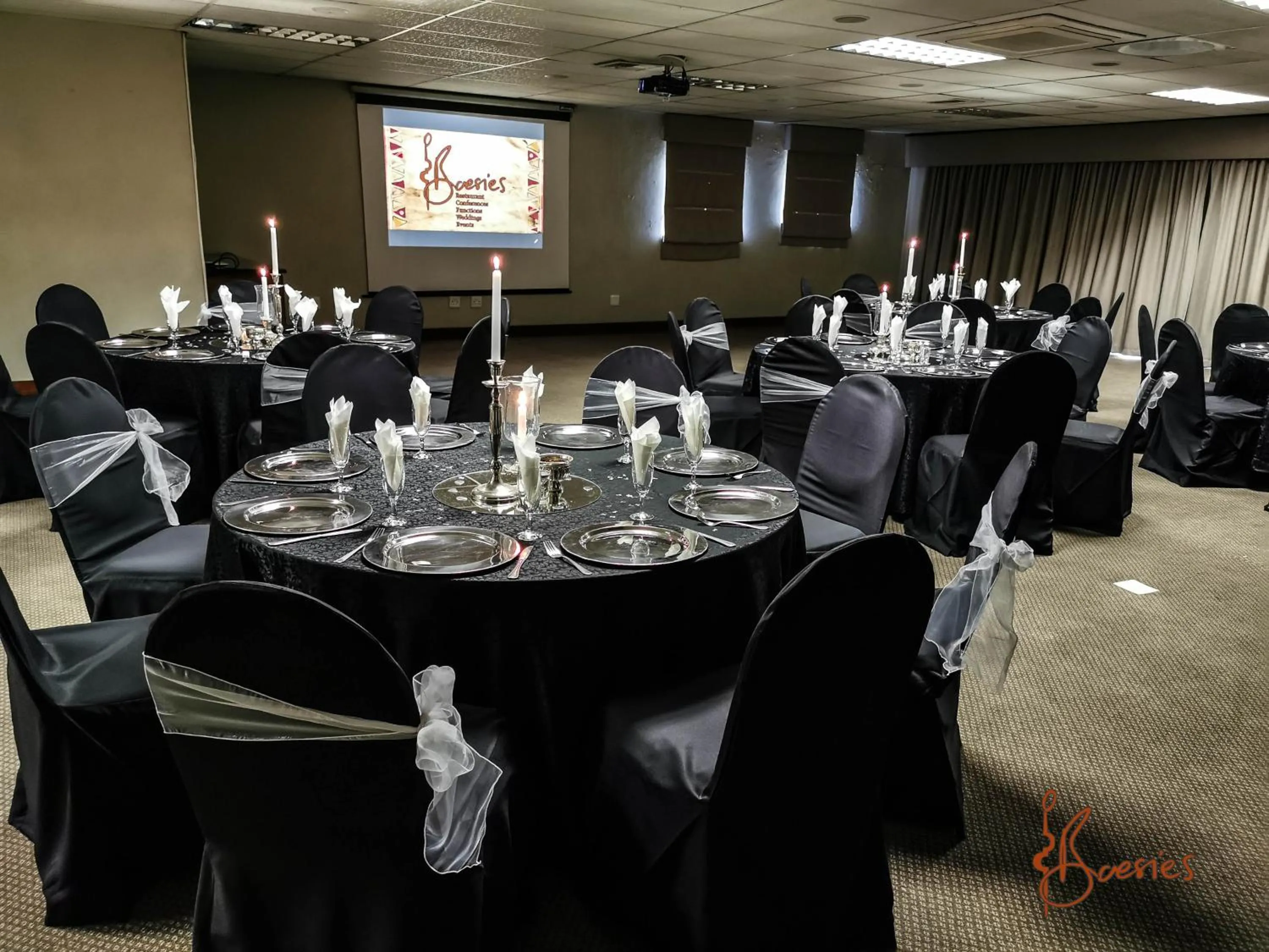 Banquet/Function facilities in Umuzi Lodge