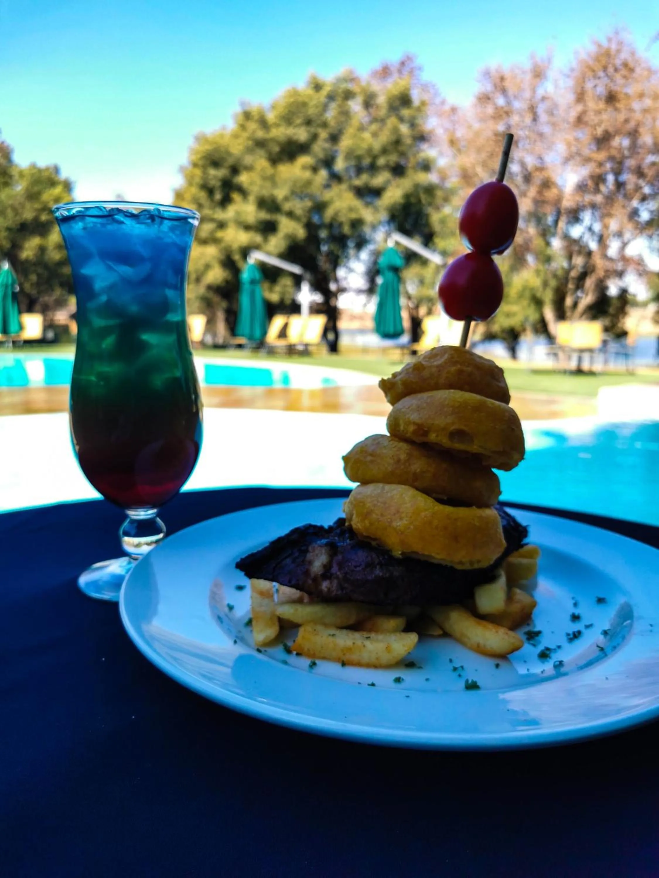 Restaurant/places to eat in Umuzi Lodge