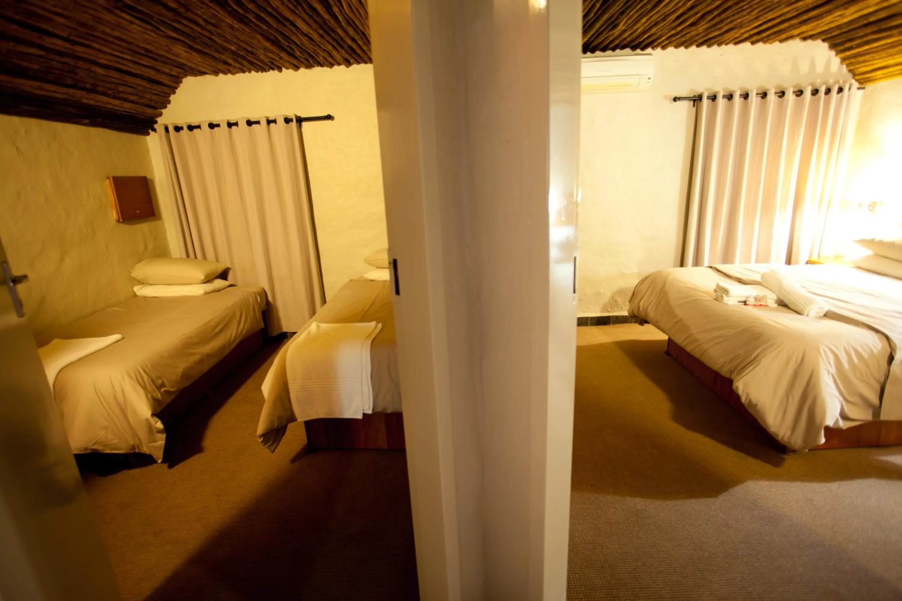 Bed in Umuzi Lodge