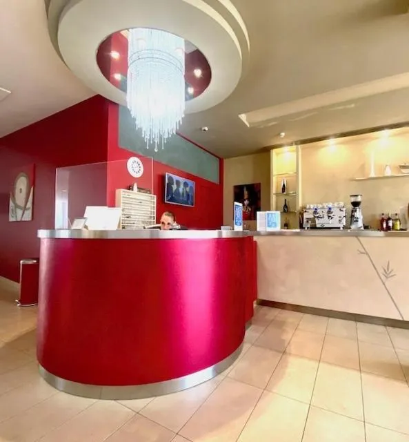 Hotel Cosmopol Cesenatico