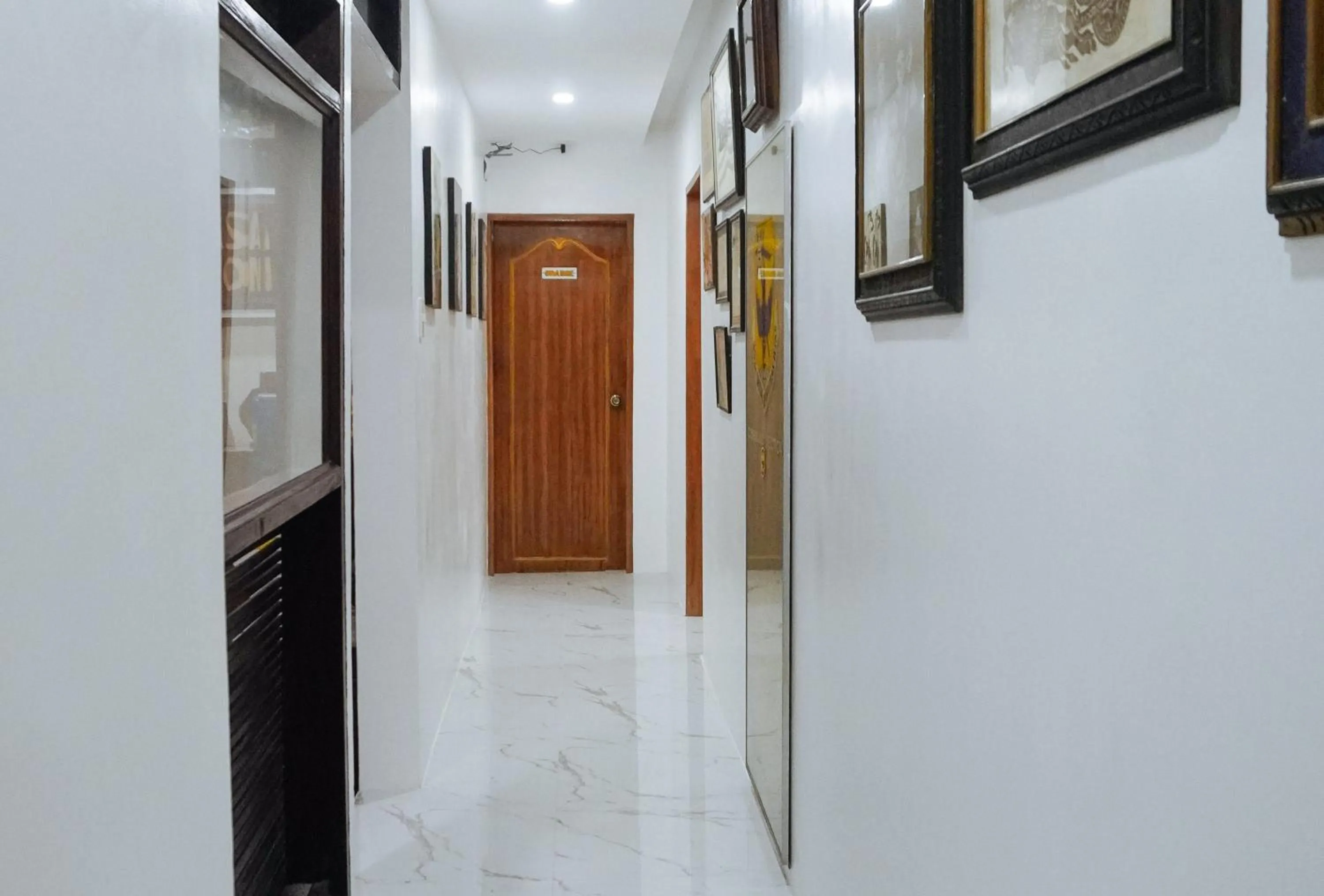 Area and facilities in RedDoorz at La Casa Guesthouse former RedDoorz at Tamarind Street Angeles City