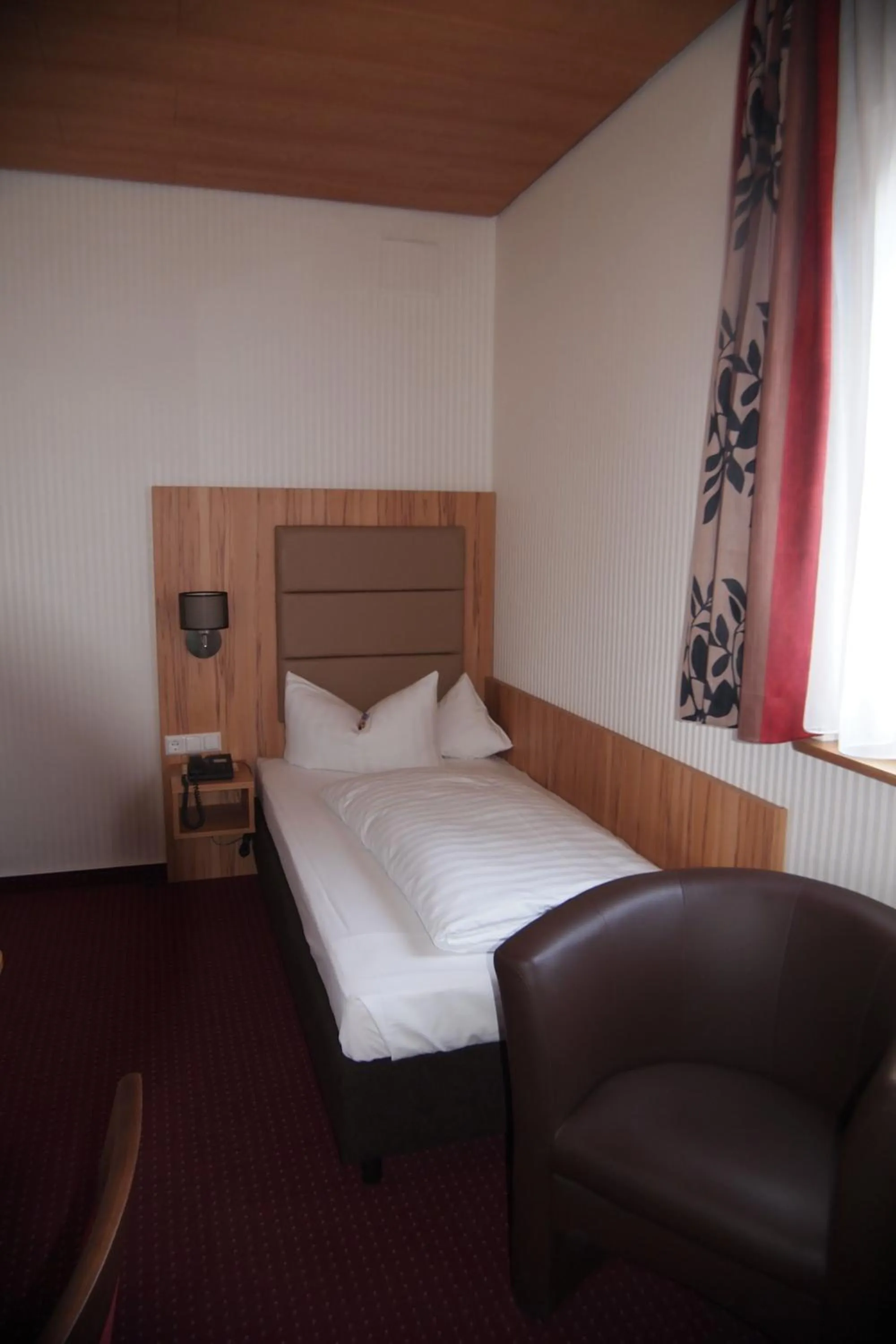 Photo of the whole room, Bed in Hotel am Bad