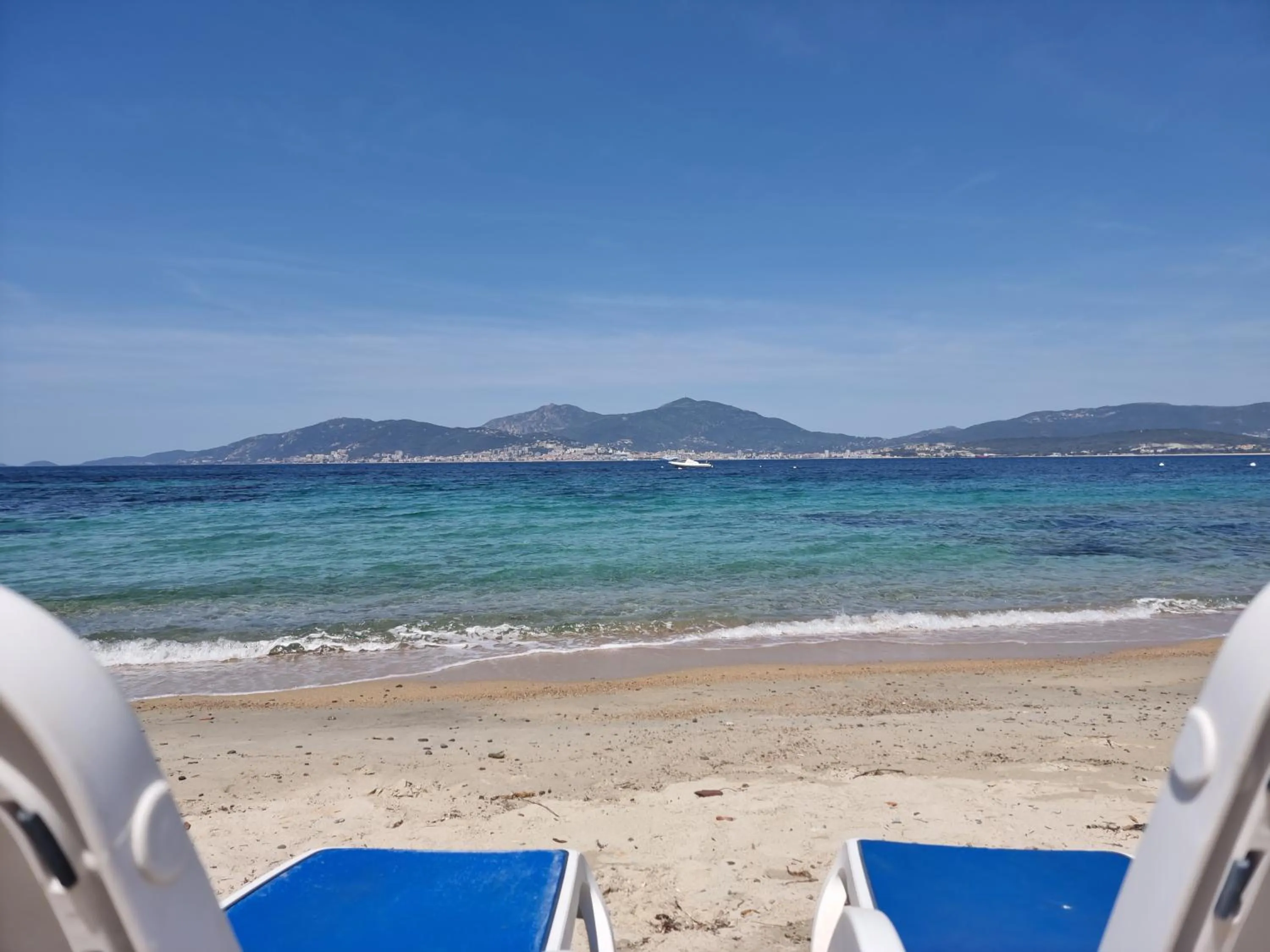 Beach in Hôtel U Paradisu