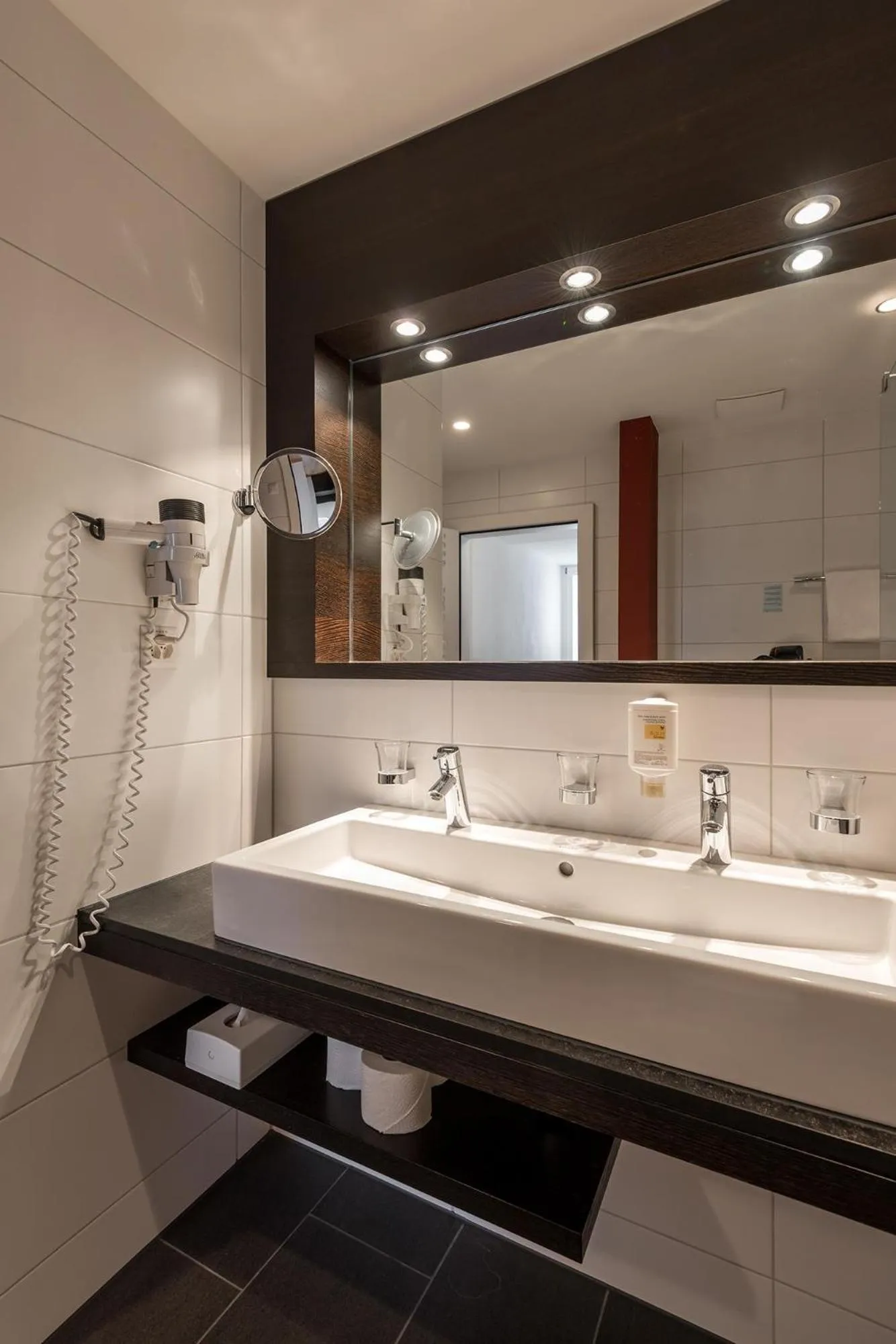 Bathroom in Hotel Alpina Luzern