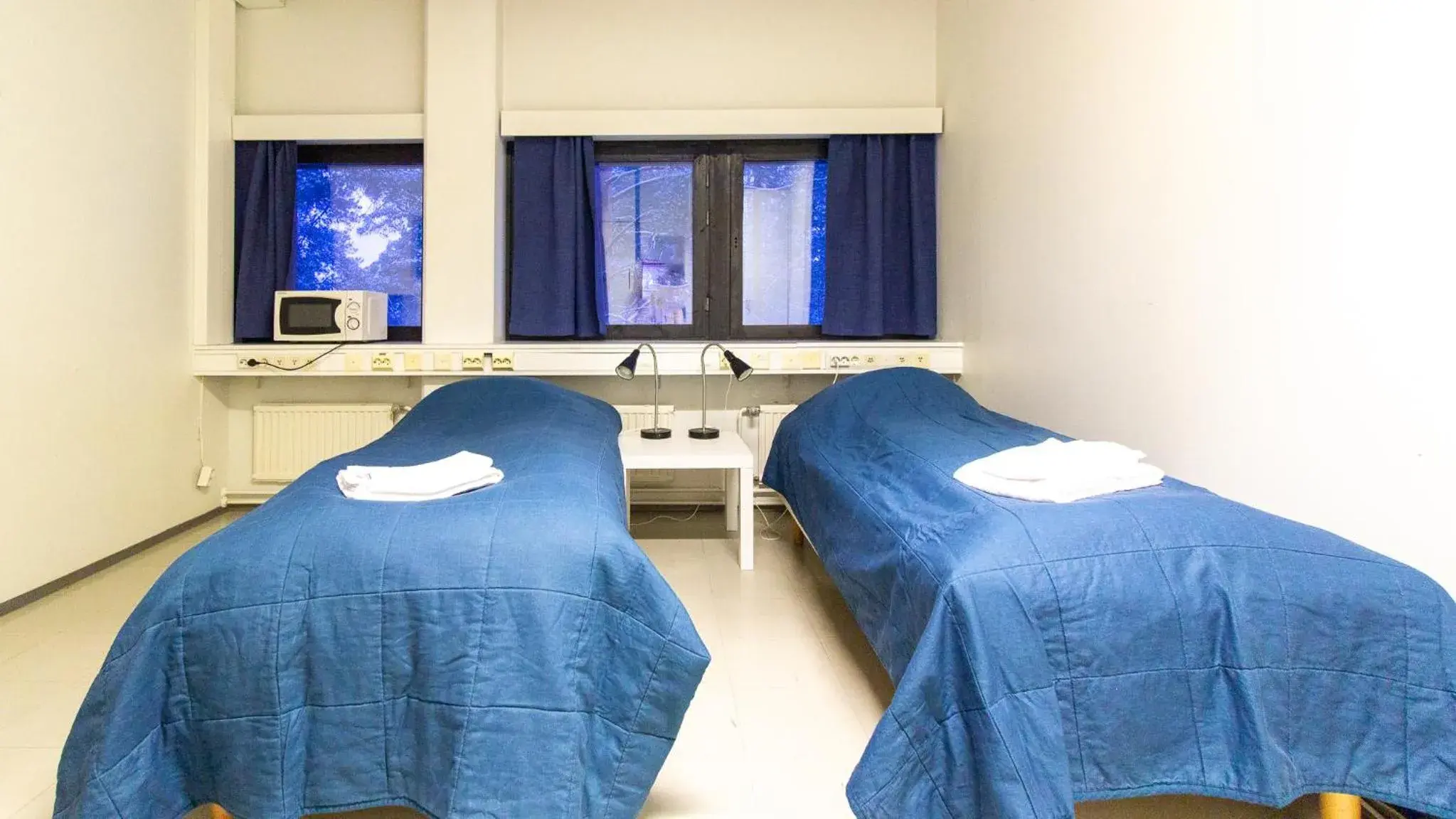 Standard Twin Room with Shared Bathroom in Forenom Hostel Vantaa Airport Standard Twin Room with Shared Bathroom in Forenom Hostel Vantaa Airport