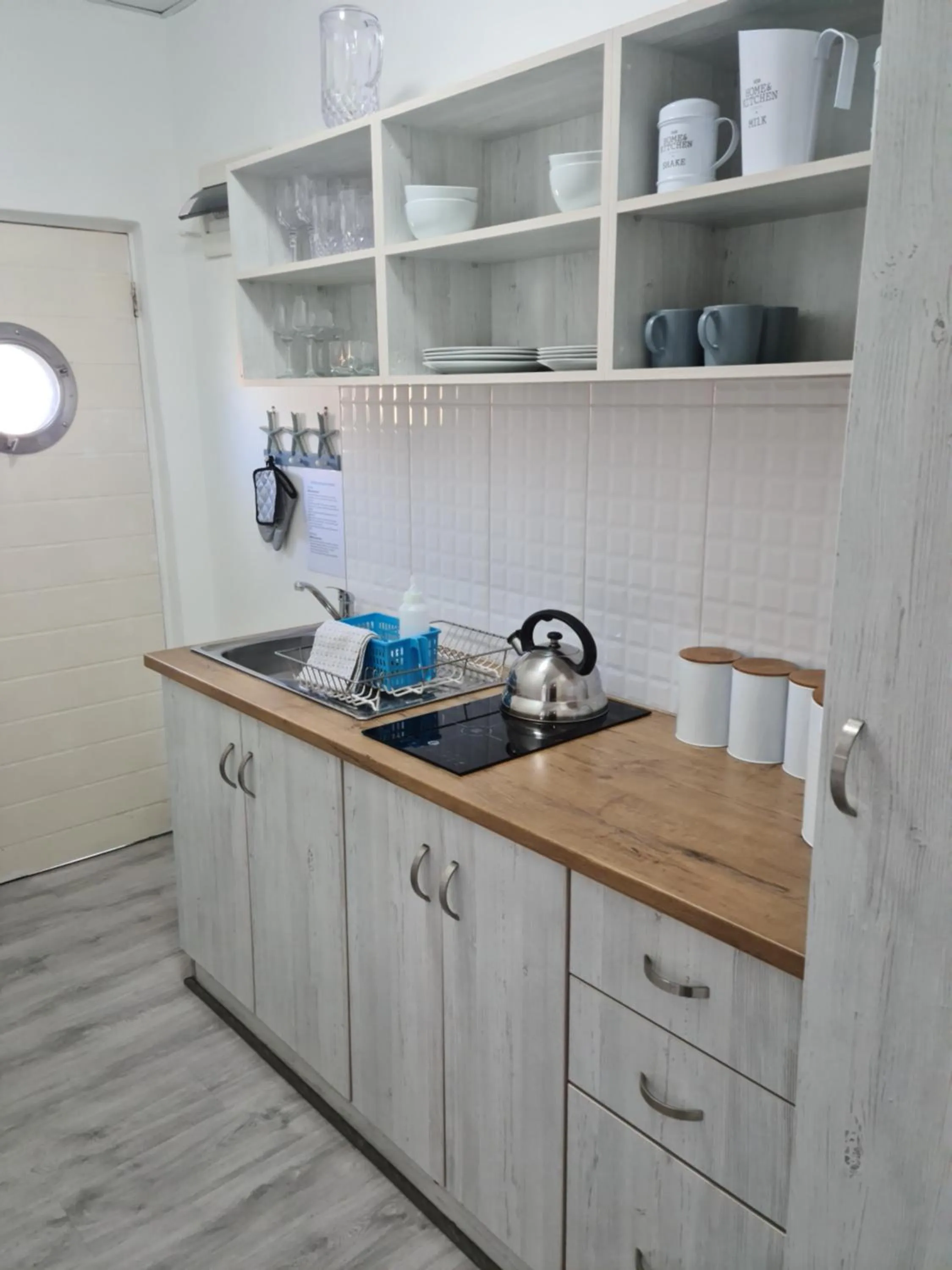 Kitchen or kitchenette in Suidersee Block 2, Hartenbos