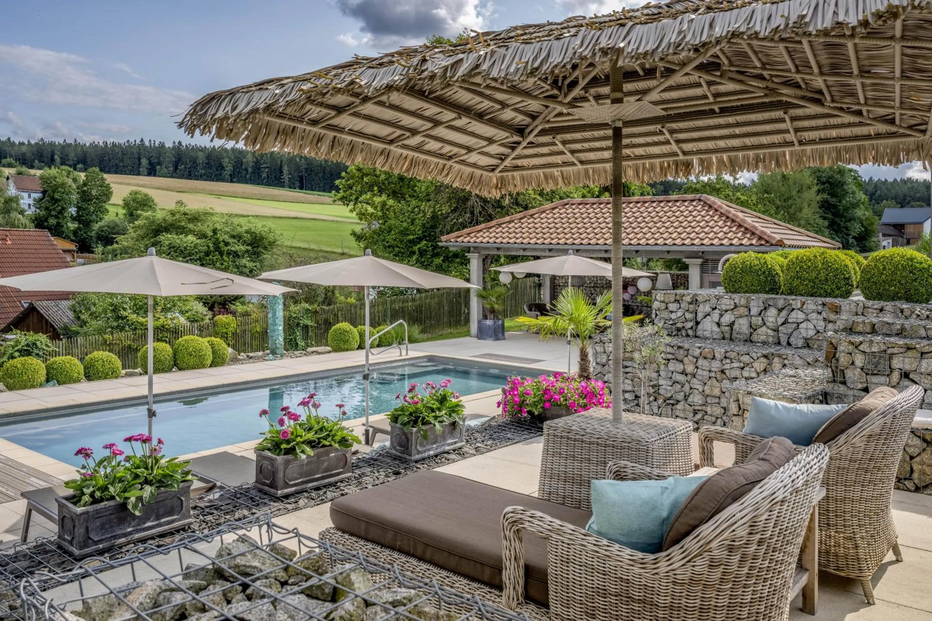 Swimming pool in Der Heindlhof