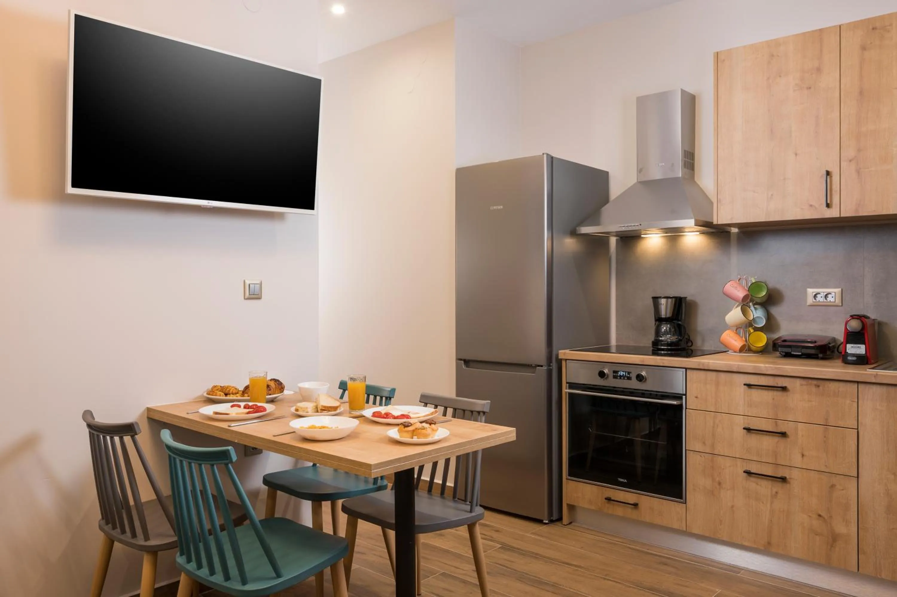 Kitchen or kitchenette in Aequor Luxury Rooms & Apartments