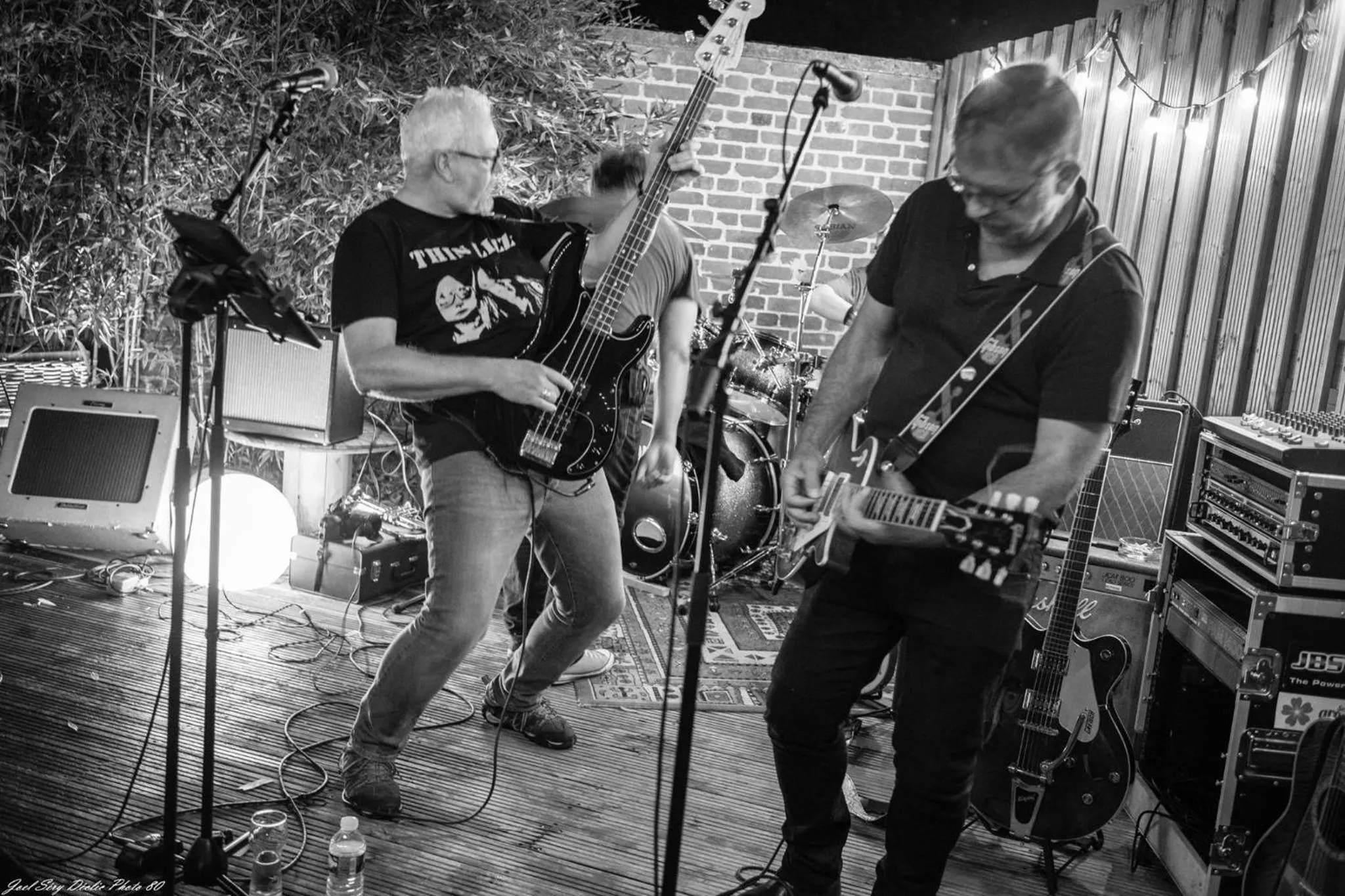 People in La Caroline