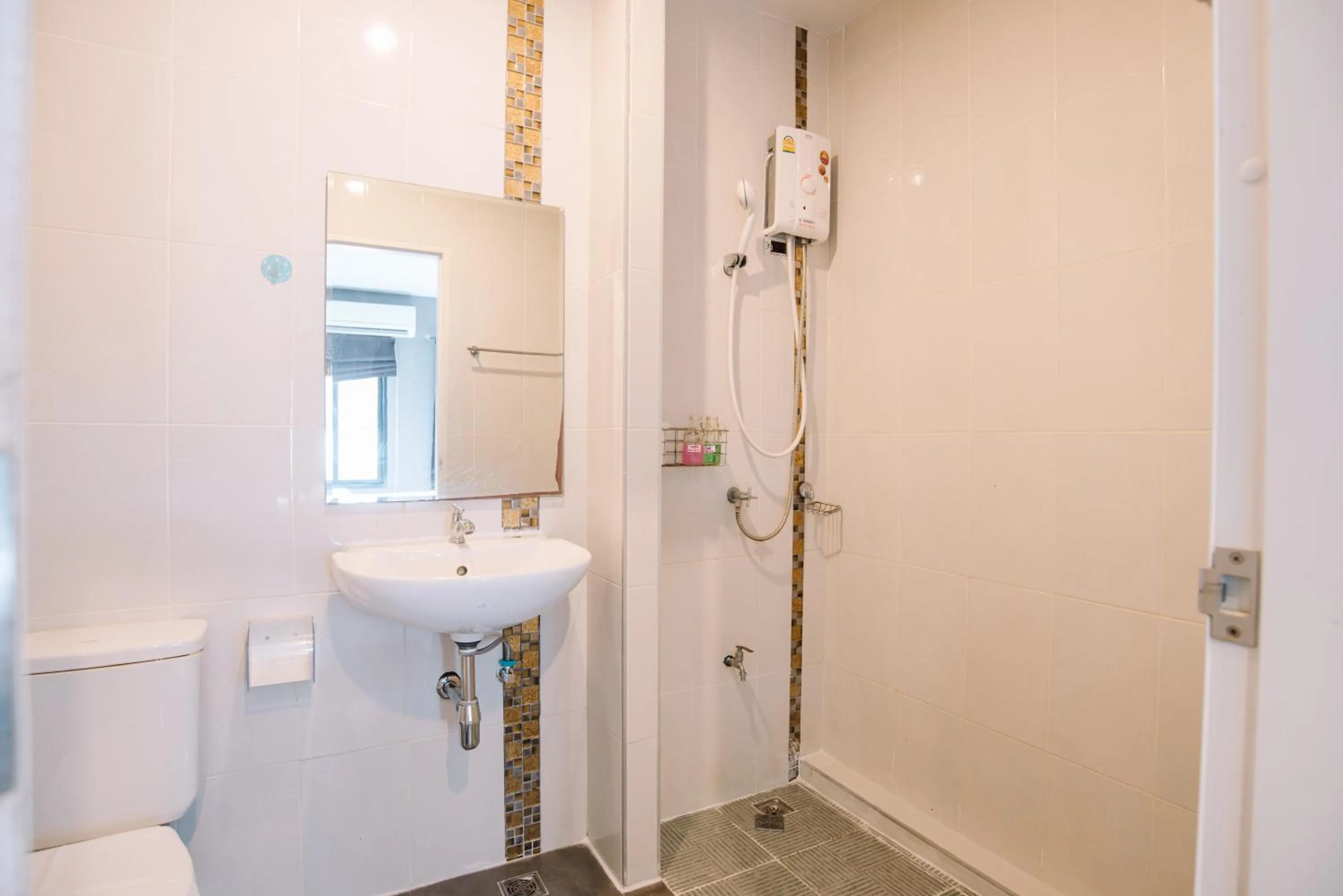 Bathroom in Debua Mahasarakham