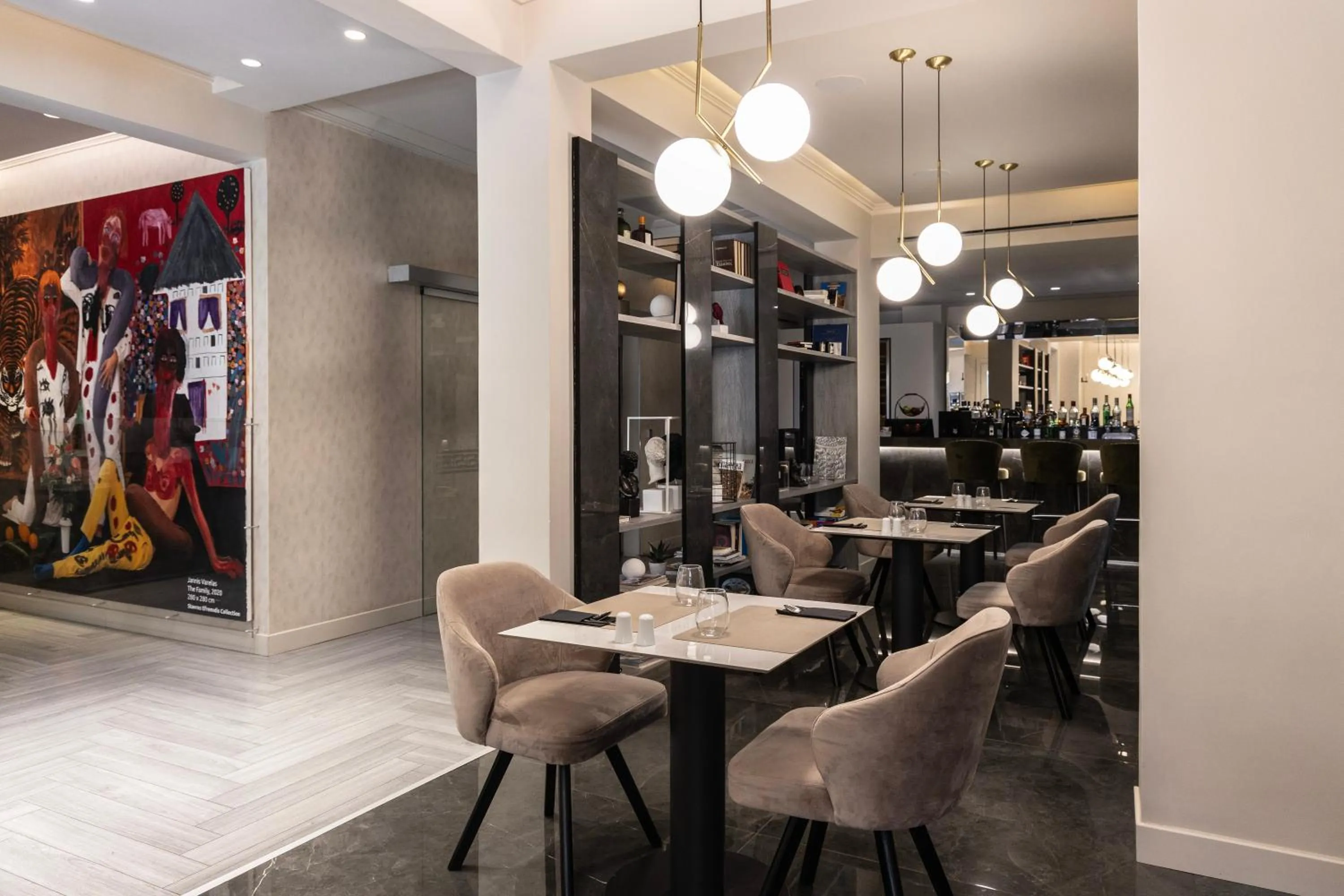 Restaurant/places to eat in Oniro City