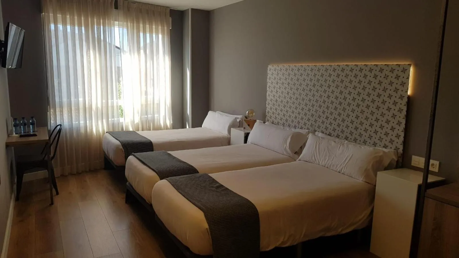 Bed in Rener Hotel Los Campones