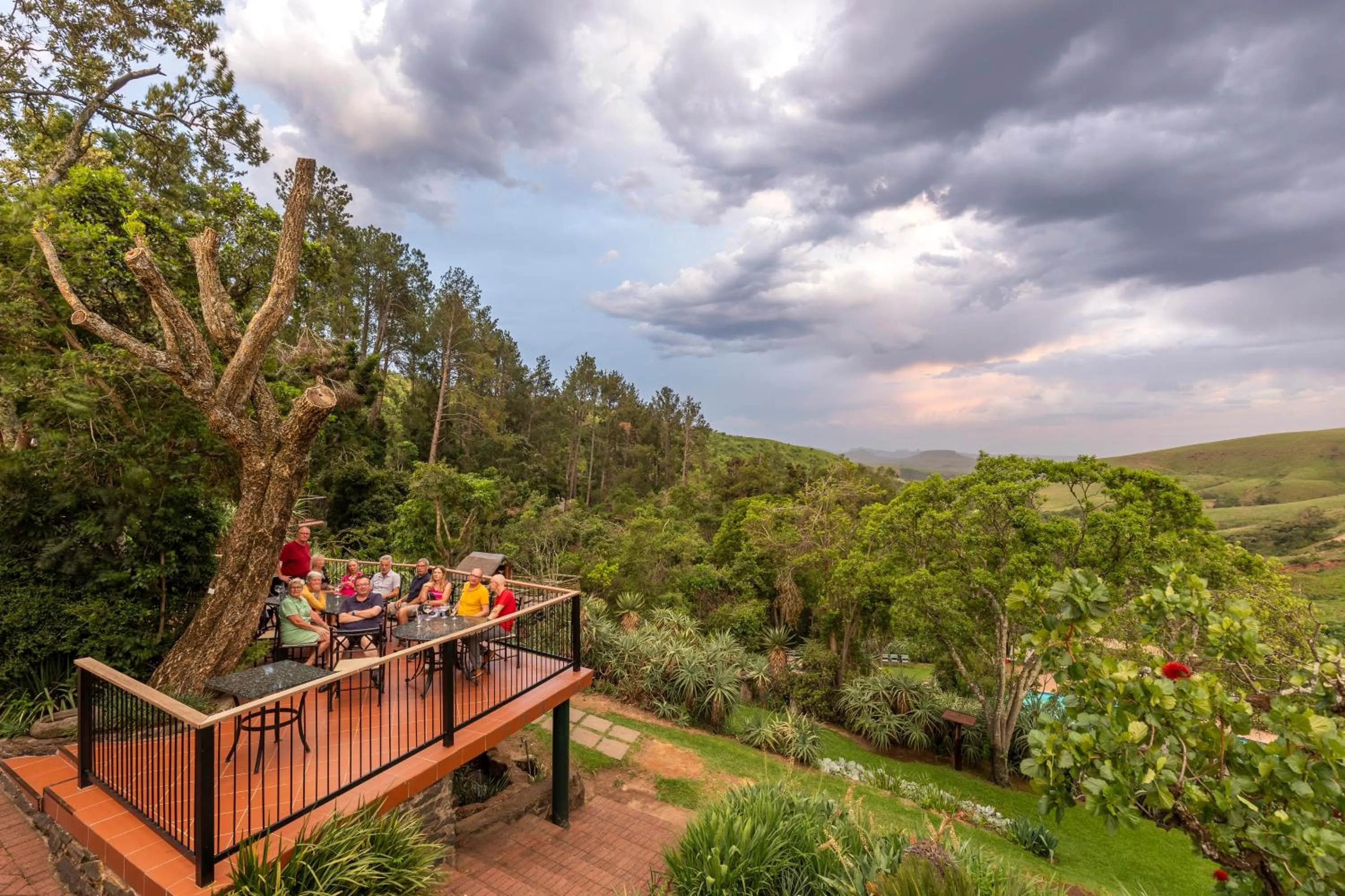 Patio in Cavern Resort & Spa