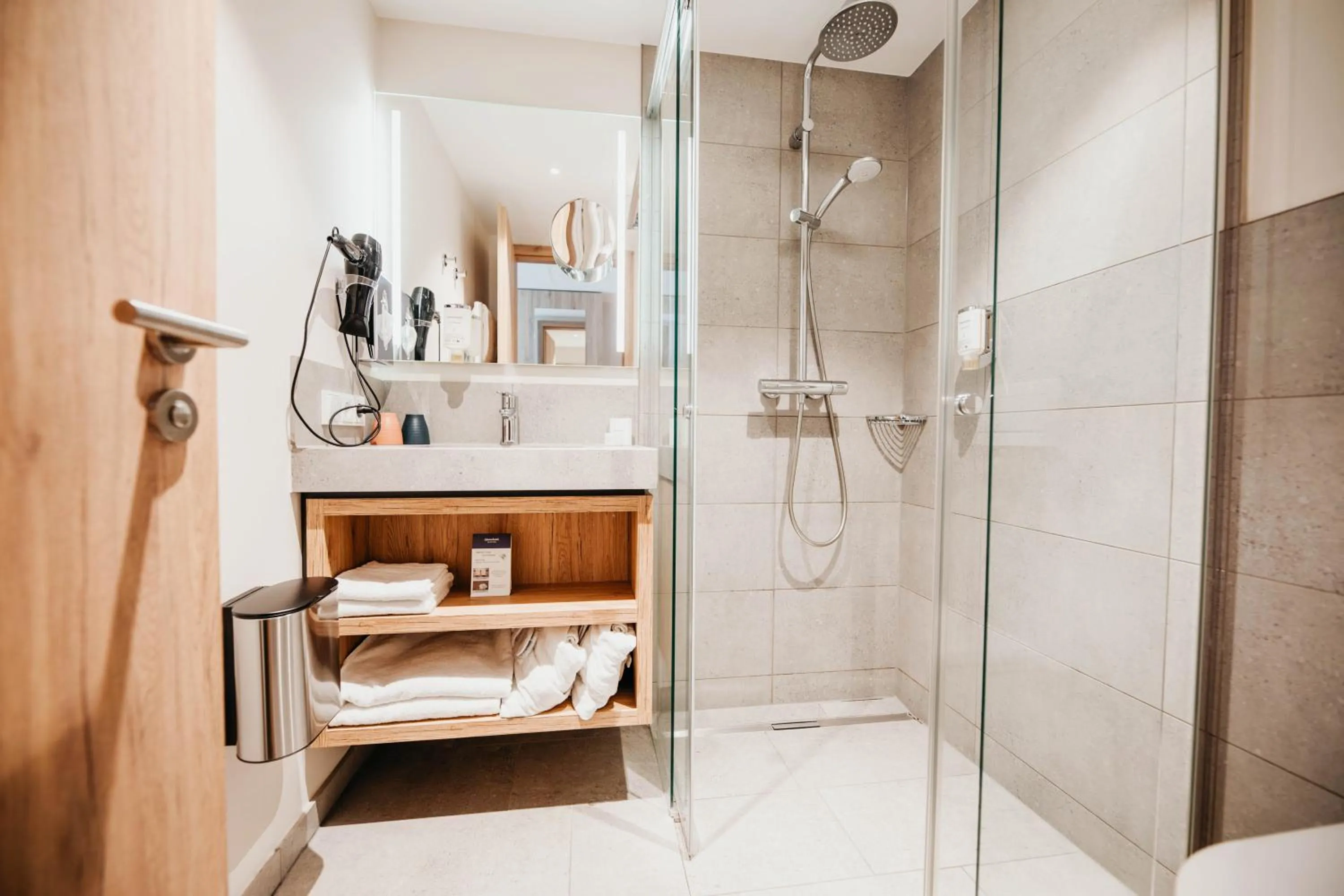 Bathroom in Sonnenhotel Weingut Römmert Spa und Wellness