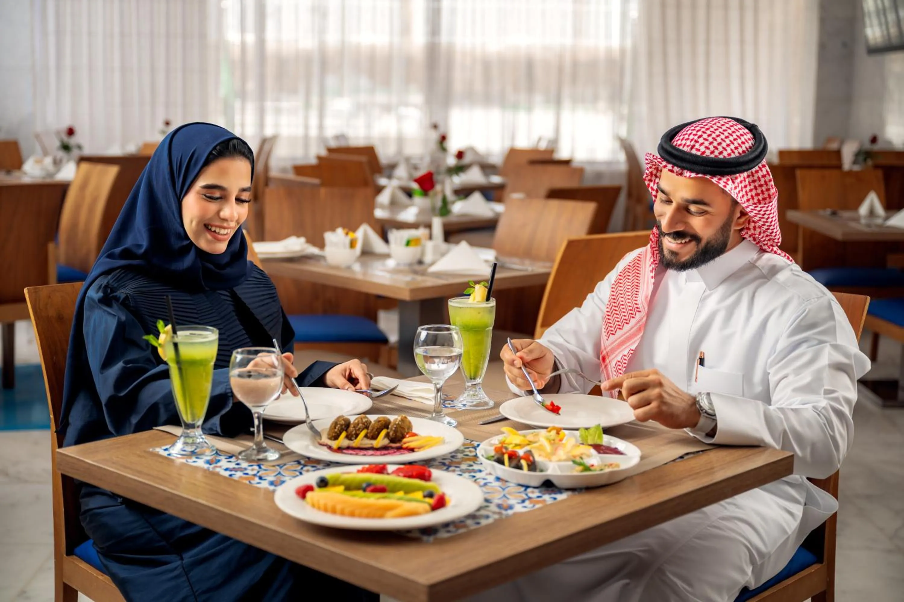 Restaurant/places to eat in Tulip Inn Al Daar Rawafid