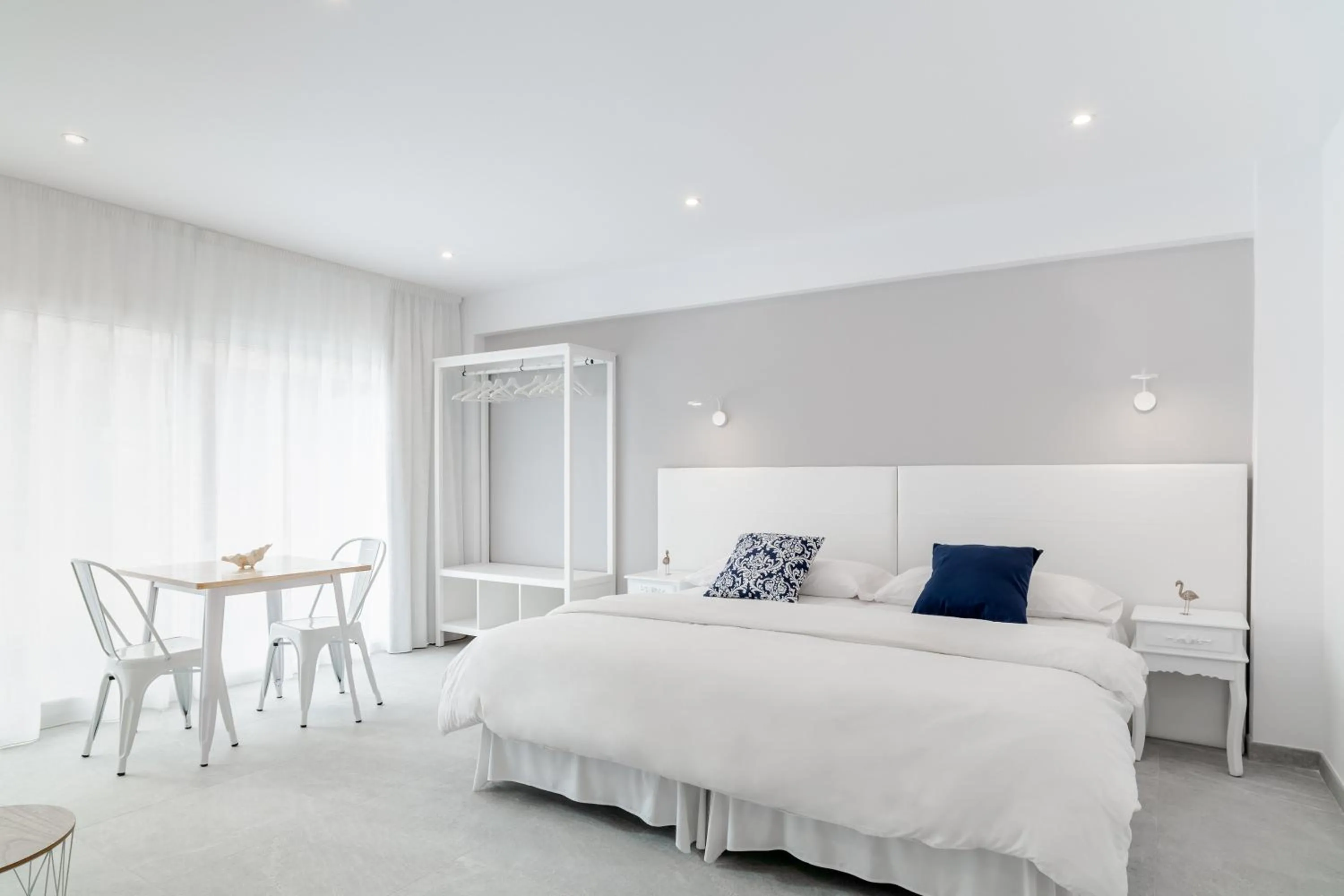 Photo of the whole room, Bed in INNER Kompas Palmanova "Adults Only"