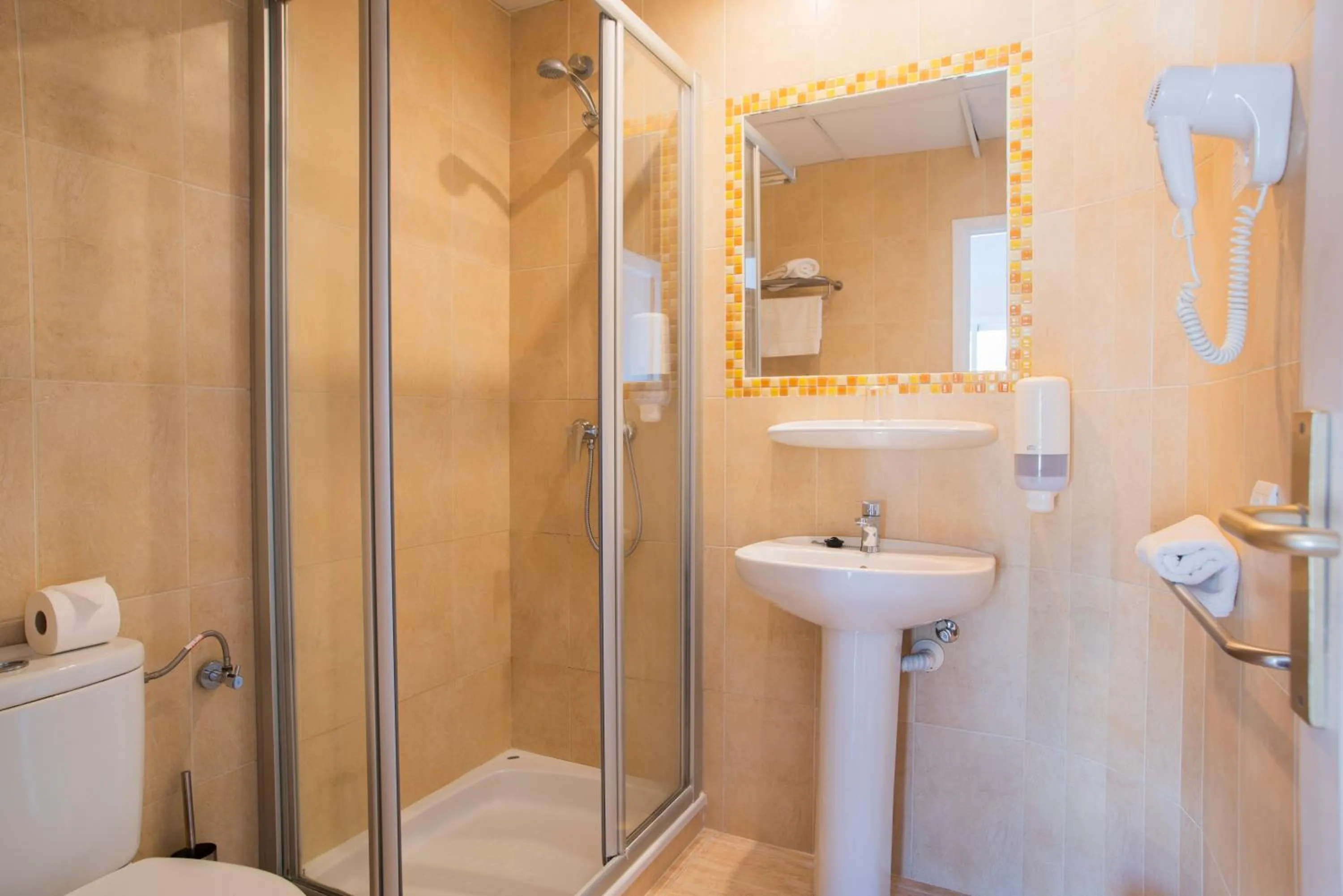 Bathroom in Hostal Mar y Huerta