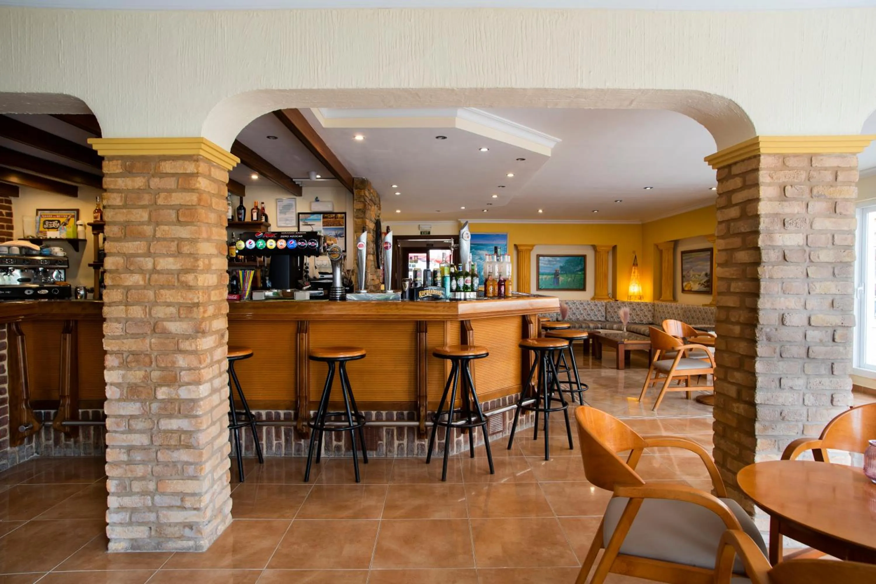 Lounge or bar in Hostal Mar y Huerta