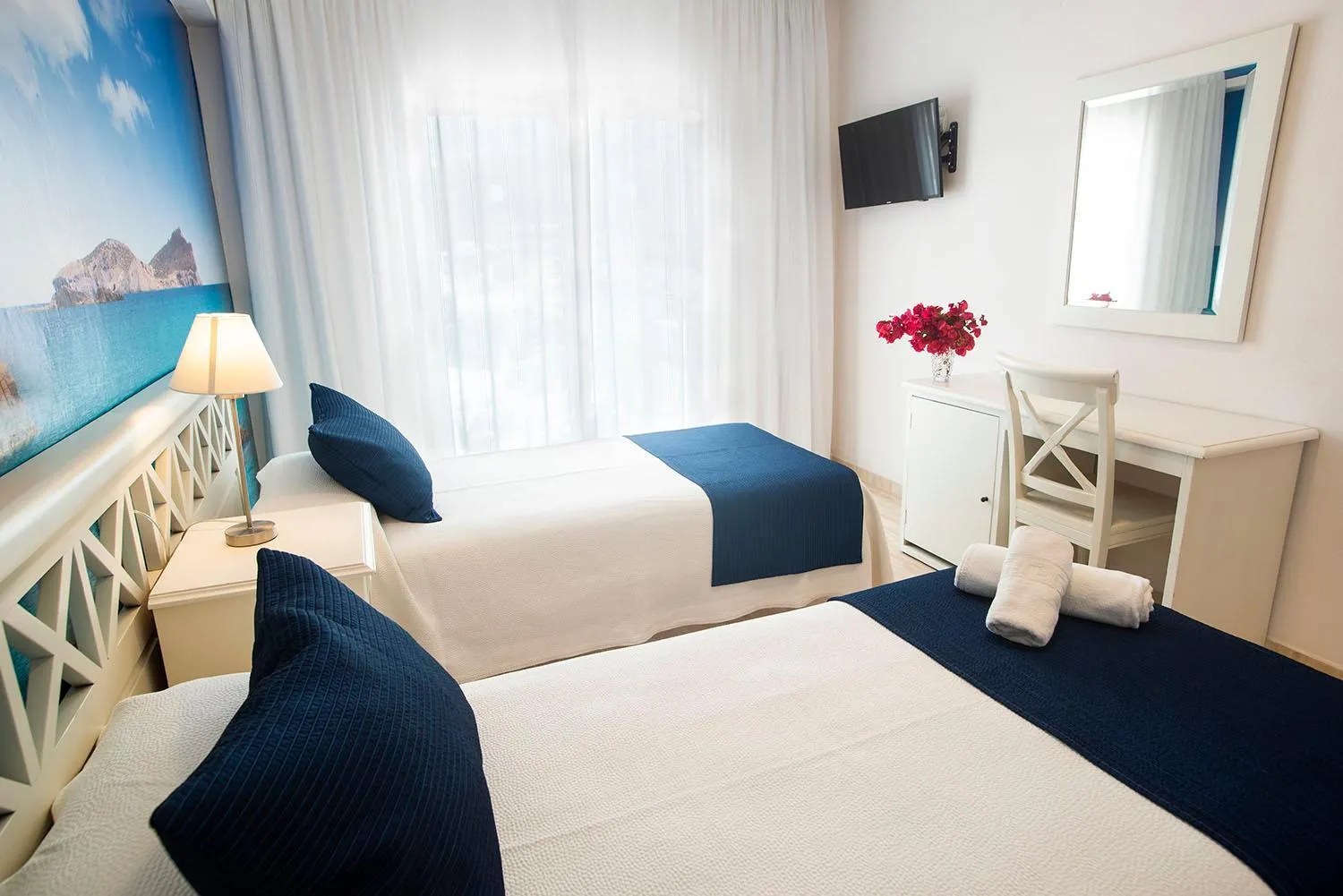 Bed in Hostal Mar y Huerta