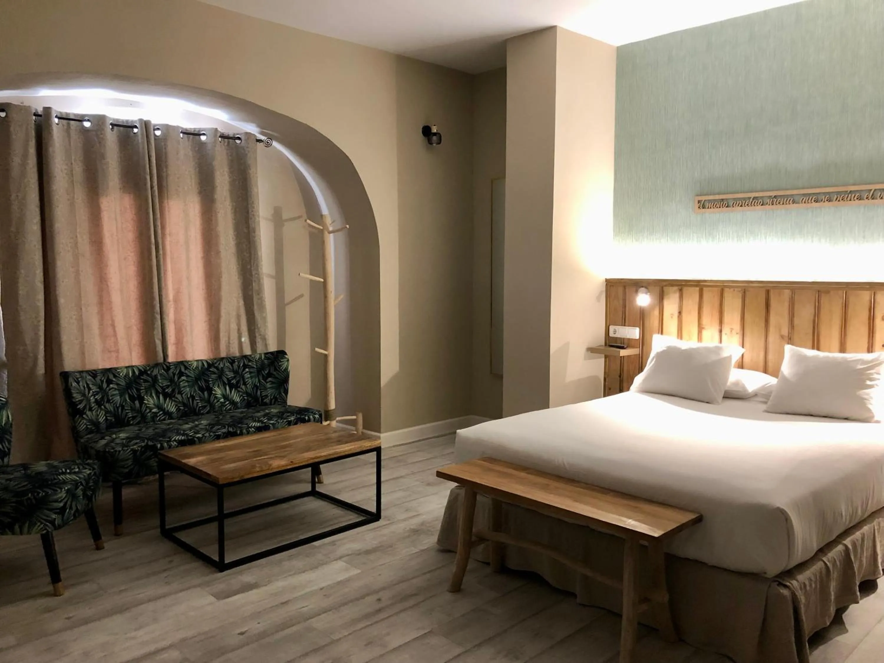 Superior Double Room in Alameda Hostal Boutique