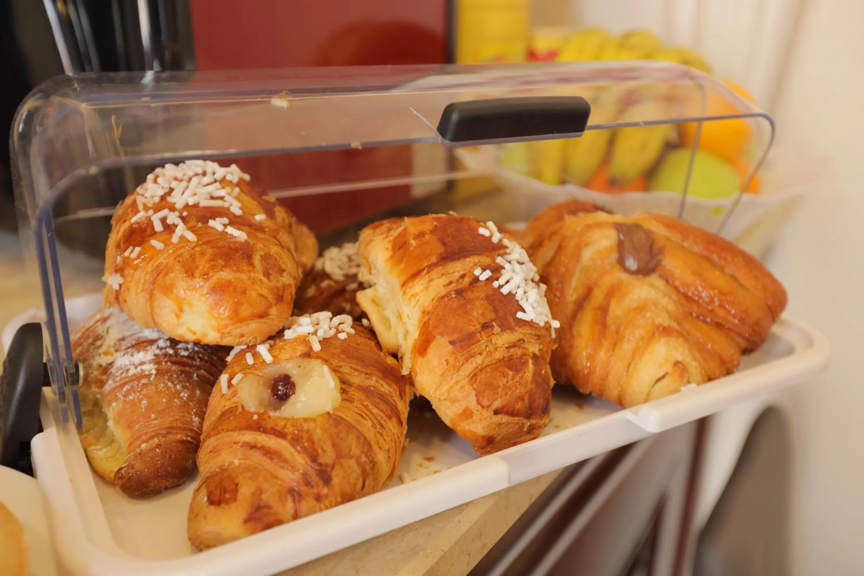 Breakfast in Garibaldi Suite