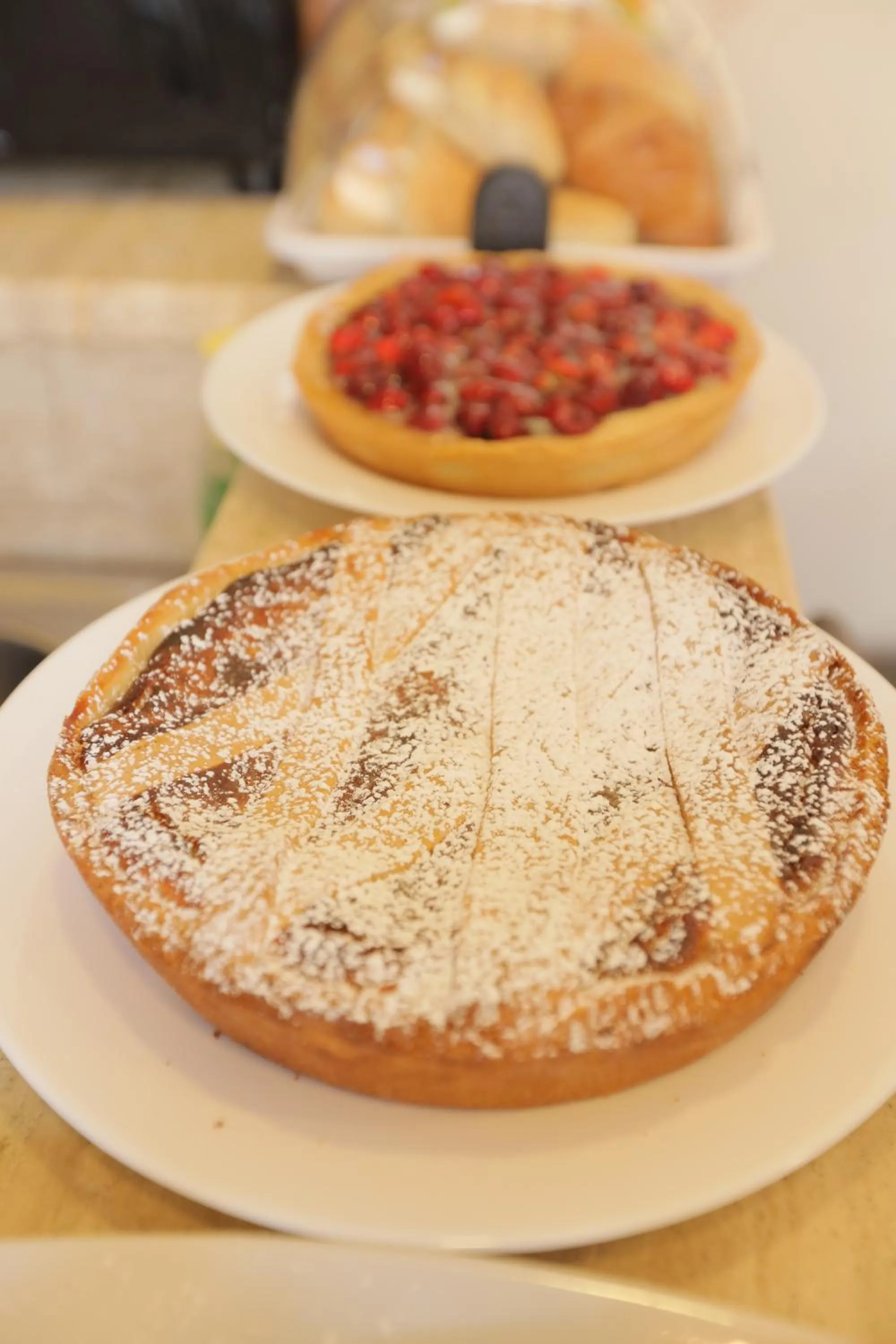 Breakfast in Garibaldi Suite