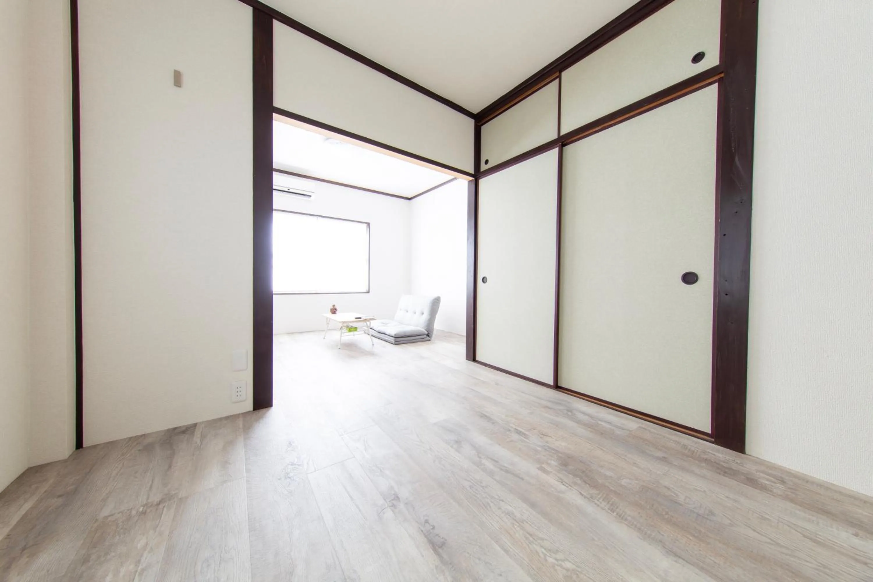 Guest House GORILLA!