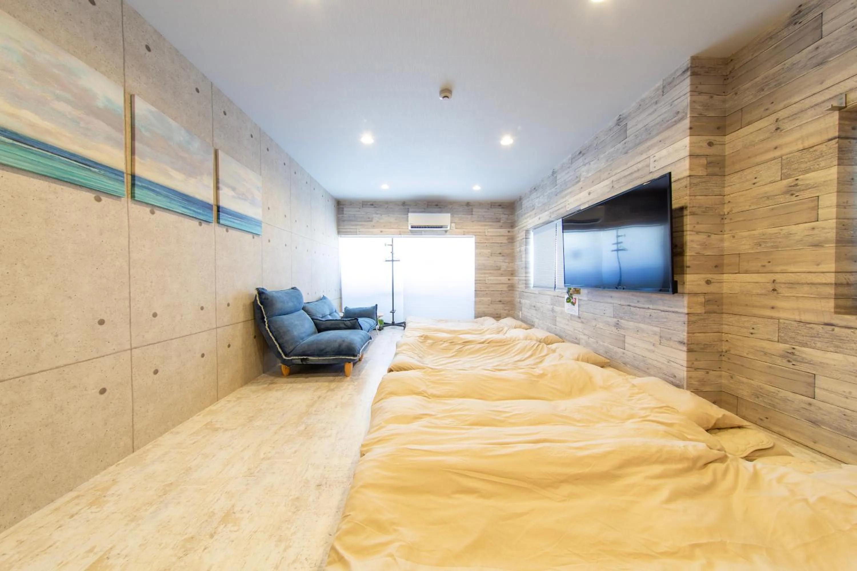 Bed in Guest House GORILLA!