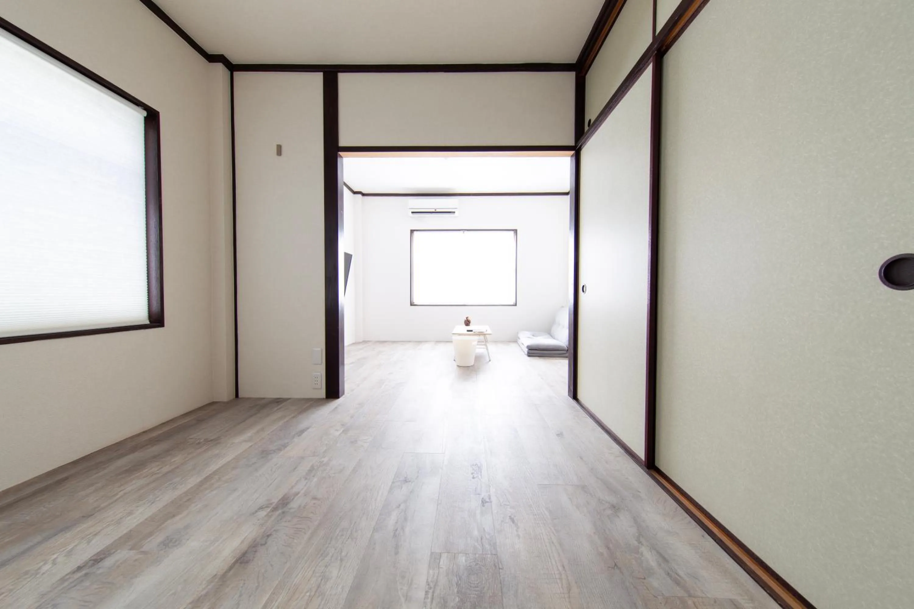 Guest House GORILLA!