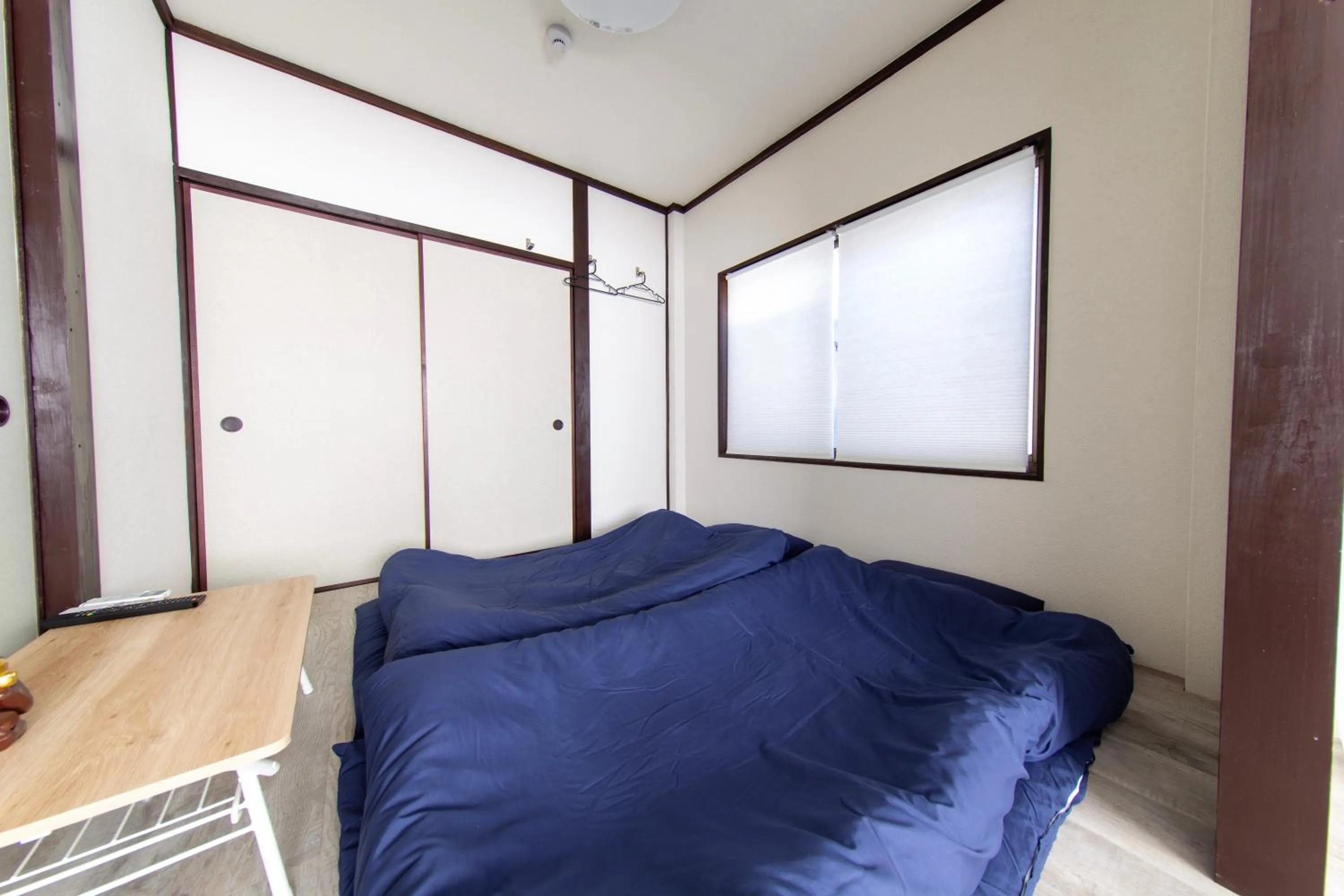 Bed in Guest House GORILLA!