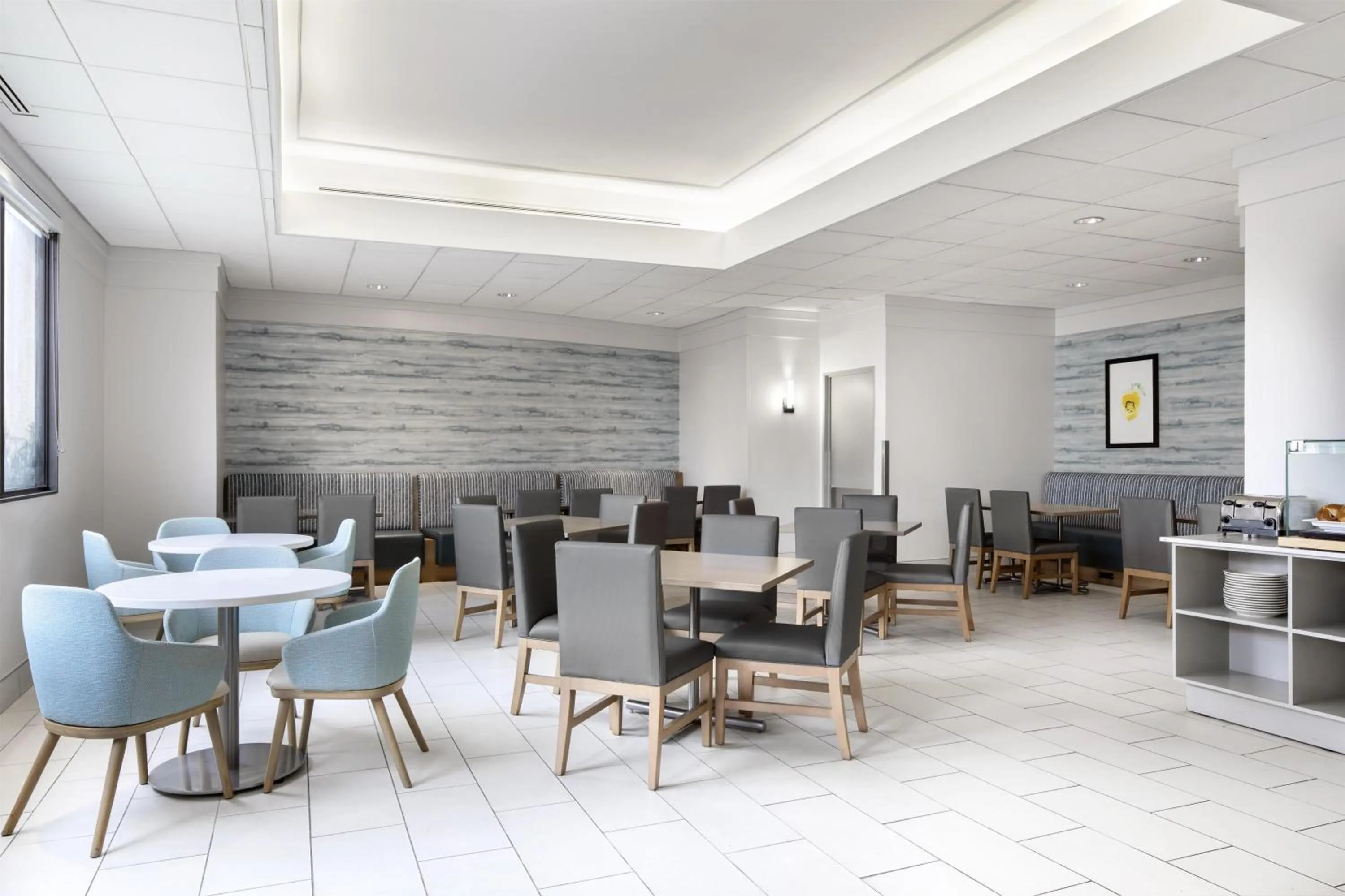 Embassy Suites by Hilton Tampa Airport Westshore