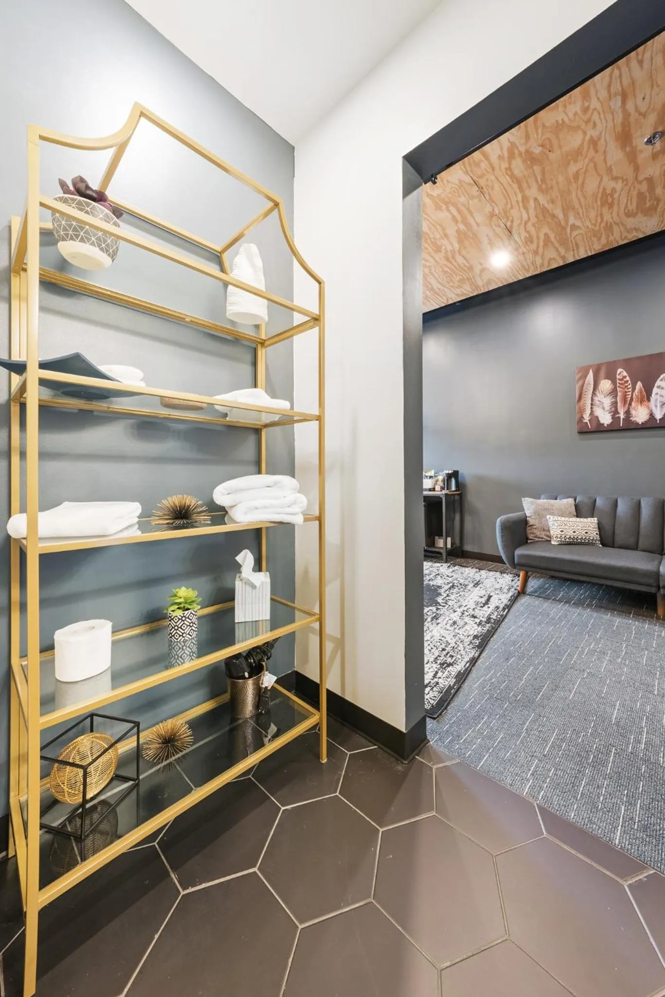 Property building, Bed in Indigo Pass Boutique Hotel